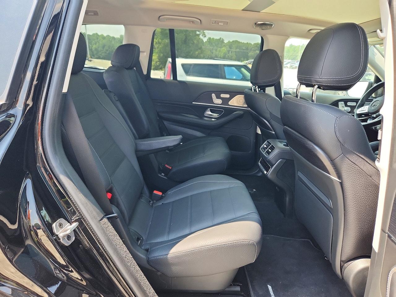 2023 Mercedes-benz Gls 580 4matic Black vin: 4JGFF8GEXPB026155