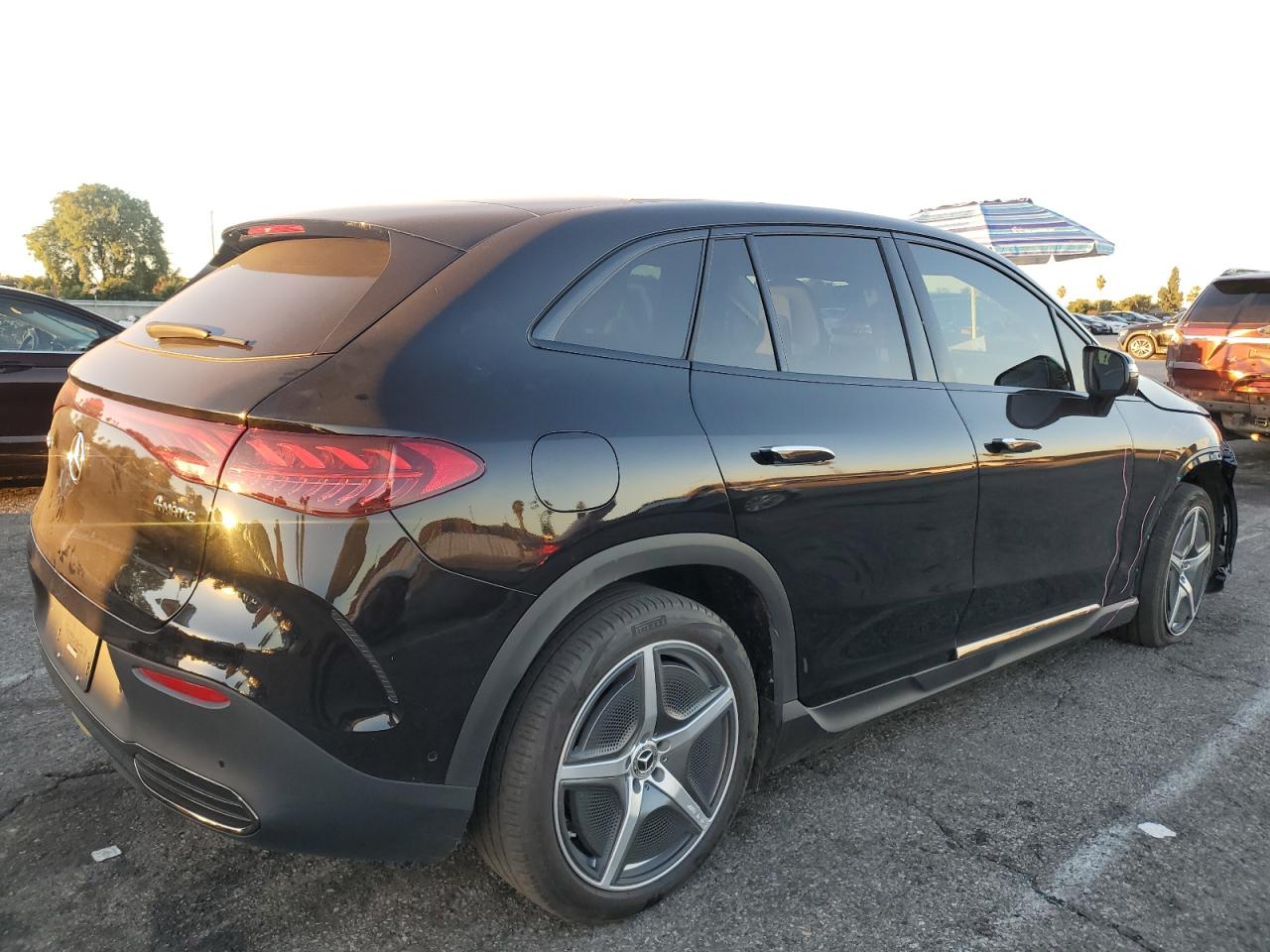 2024 Mercedes-benz Eqe Suv 350 4matic Black vin: 4JGGM1CB5RA045136