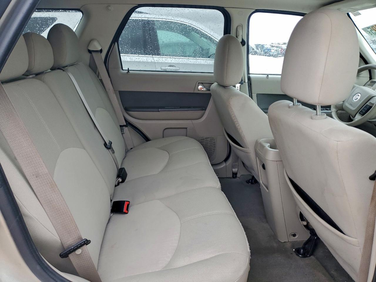 2010 Mercury Mariner Золотой vin: 4M2CN8B71AKJ17643