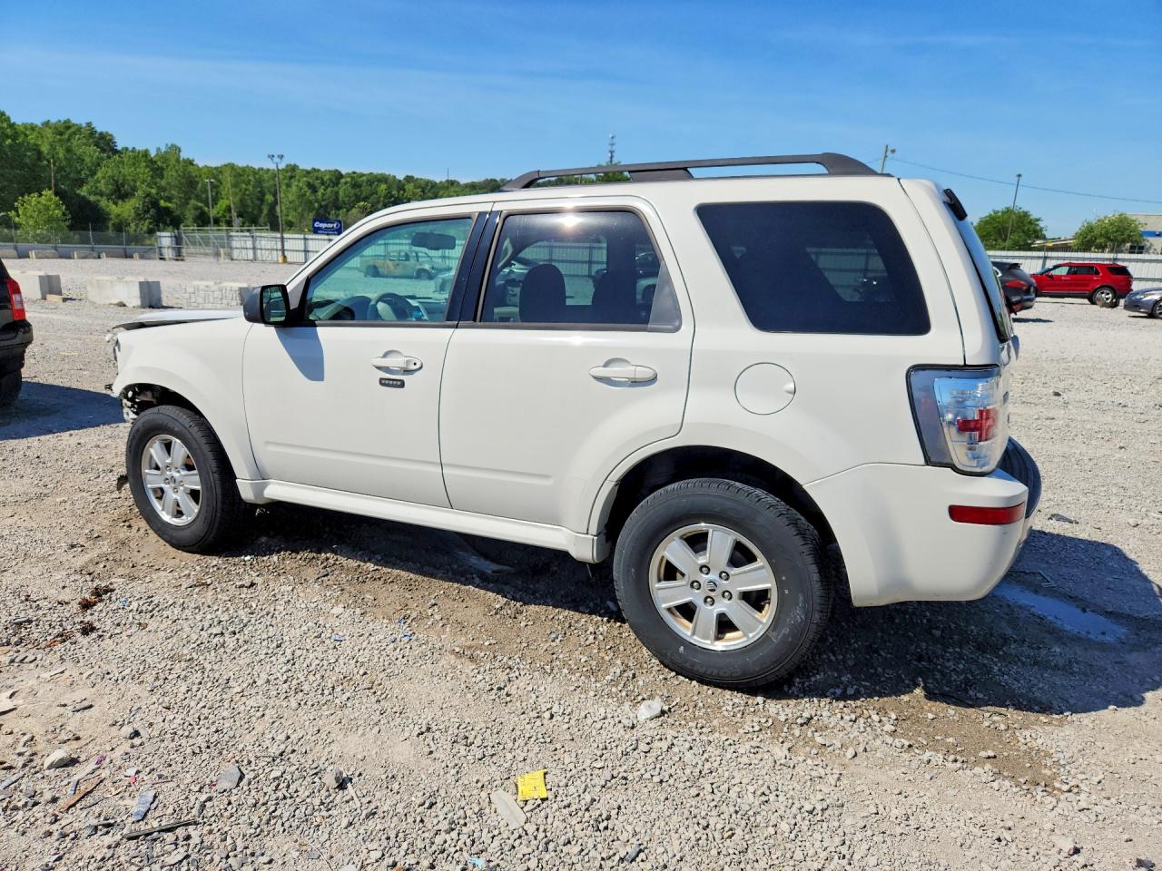 2011 Mercury Mariner White vin: 4M2CN8B72BKJ04823