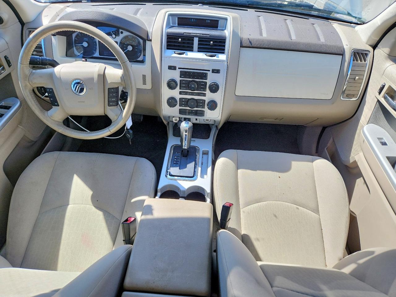 2011 Mercury Mariner White vin: 4M2CN8B72BKJ04823