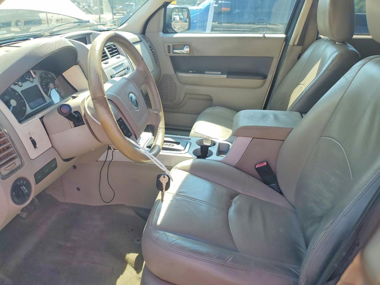 2011 Mercury Mariner Gold vin: 4M2CN8B75BKJ01558