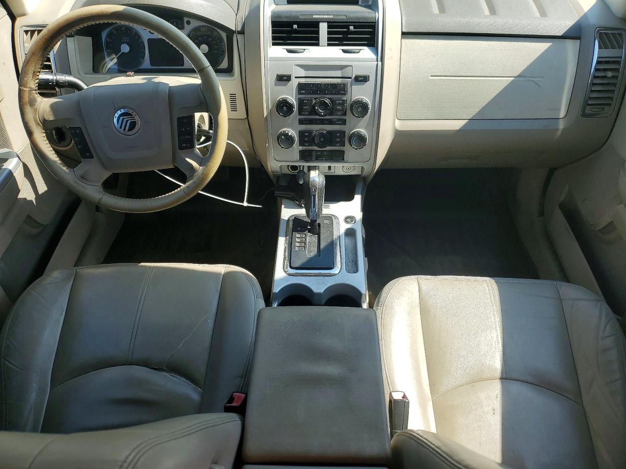 2011 Mercury Mariner Gold vin: 4M2CN8B75BKJ01558