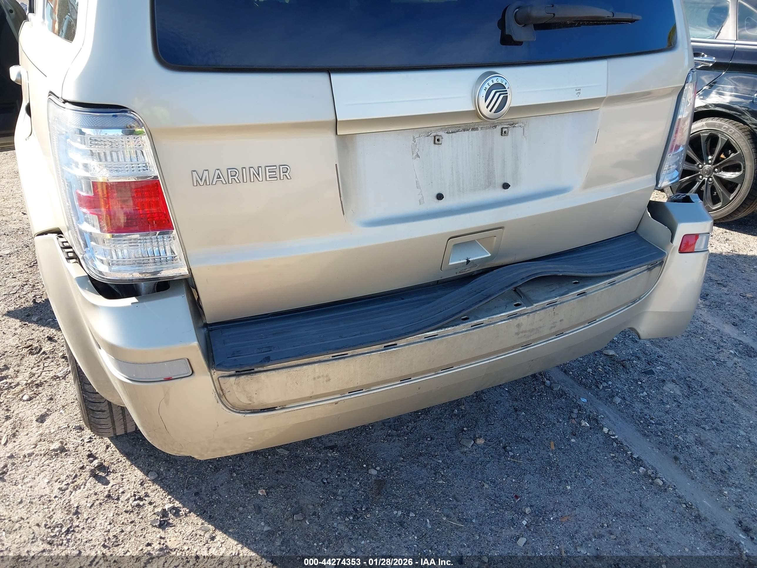 2011 Mercury Mariner Beige vin: 4M2CN8B76BKJ04002