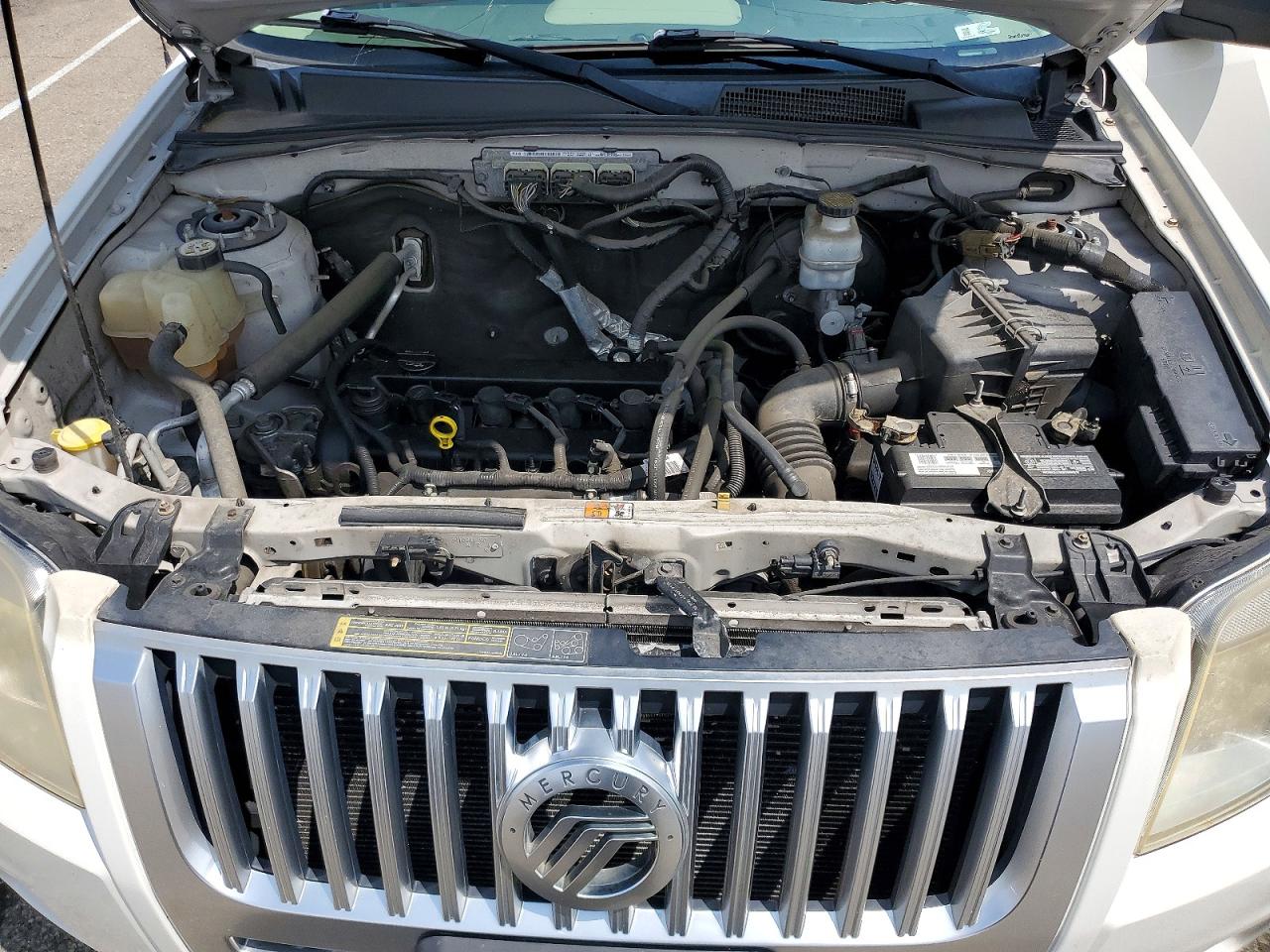 2010 Mercury Mariner White vin: 4M2CN8B78AKJ26257