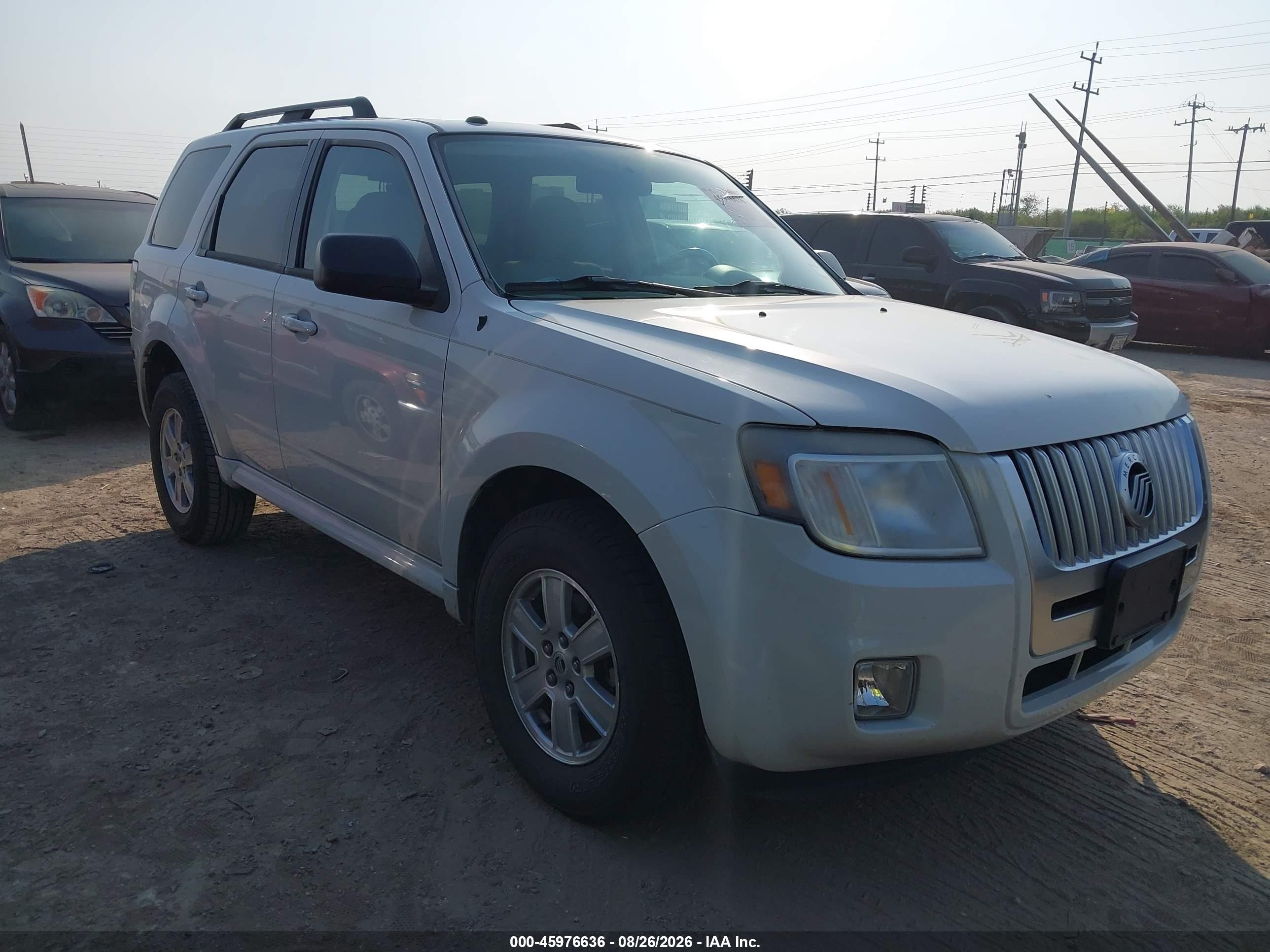 2011 Mercury Mariner   White vin: 4M2CN8BG1BKJ06935