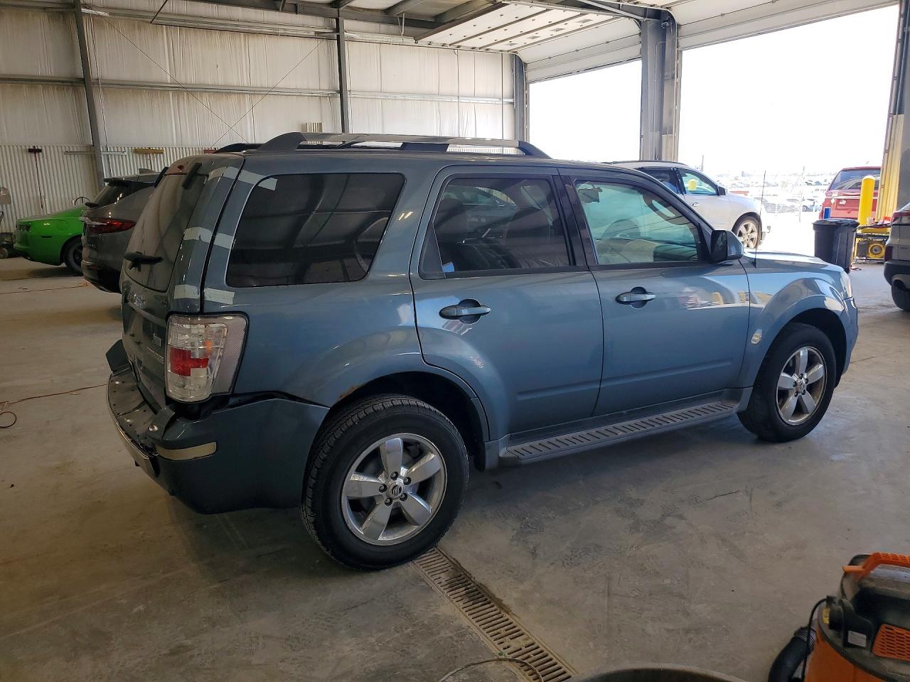 2011 Mercury Mariner Premier Charcoal vin: 4M2CN8HG1BKJ06344