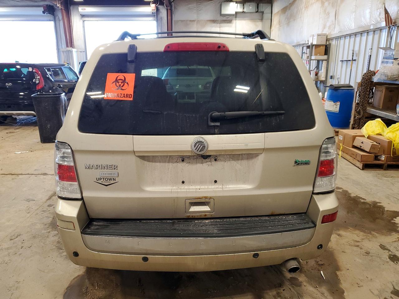2010 Mercury Mariner Premier Gold vin: 4M2CN8HG4AKJ20172
