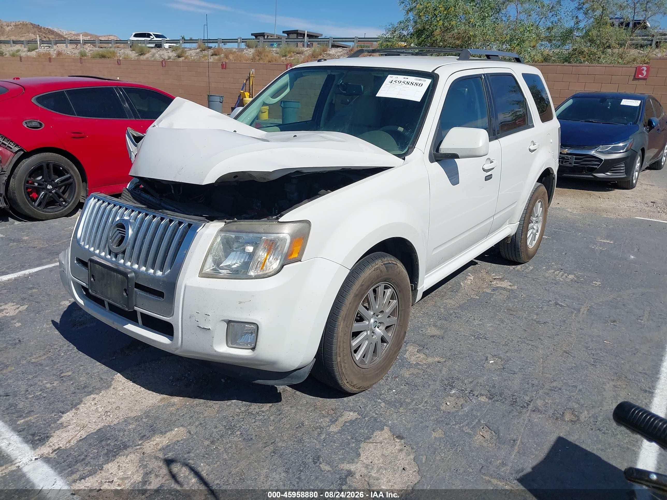 2011 Mercury Mariner Premier White vin: 4M2CN8HG4BKJ08928