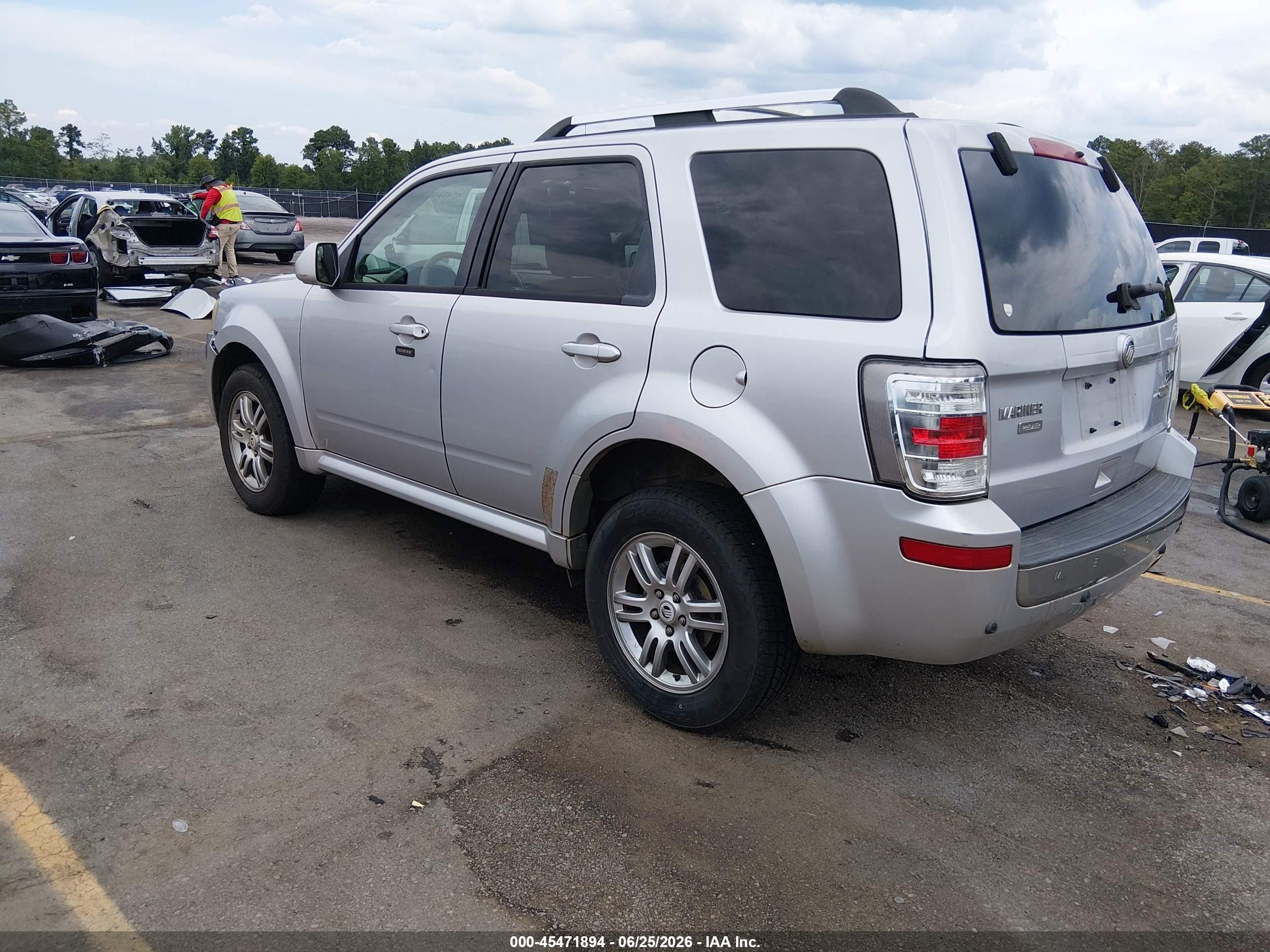 2011 Mercury Mariner Premier Silver vin: 4M2CN8HG9BKJ01859