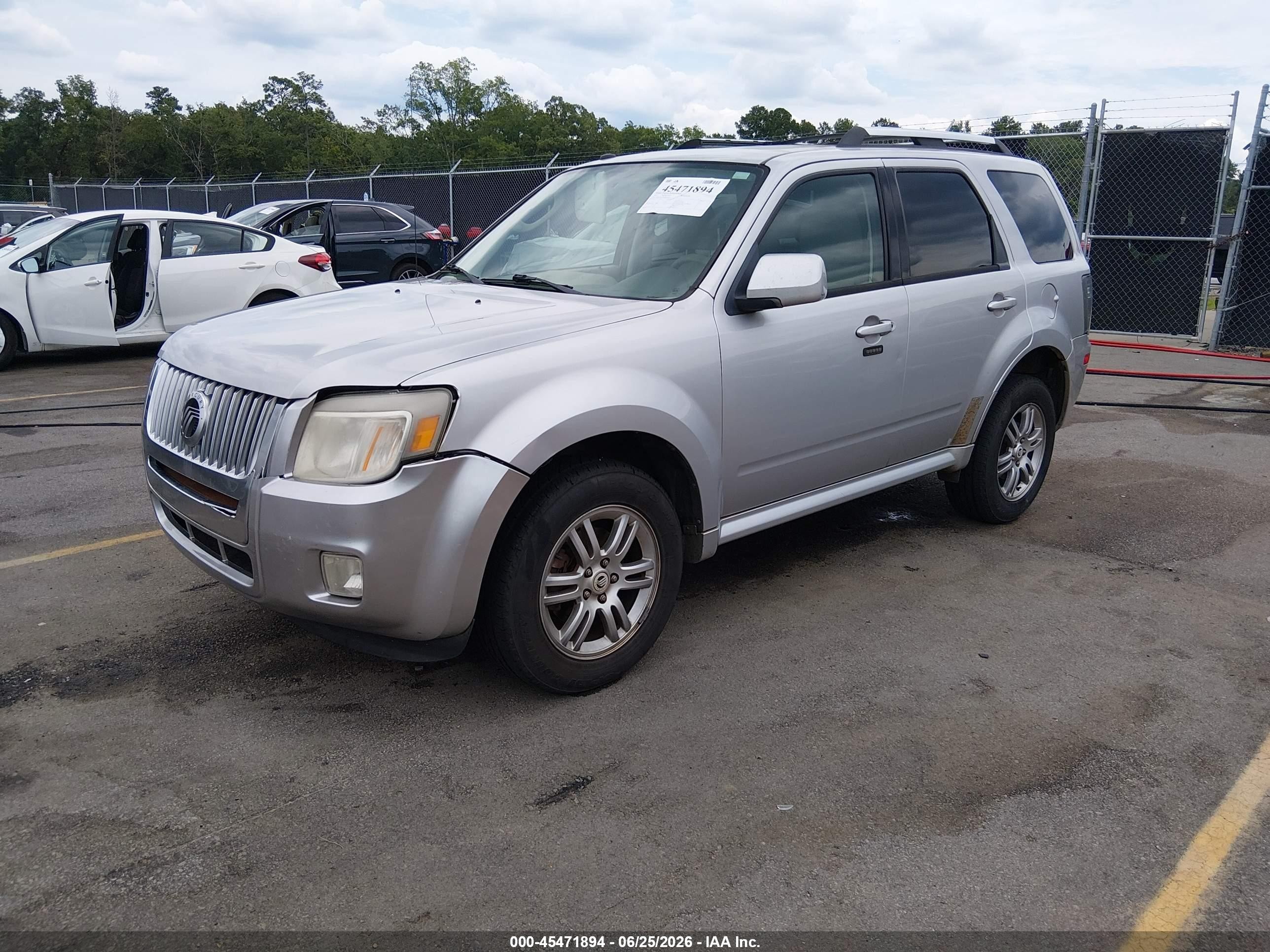 2011 Mercury Mariner Premier Silver vin: 4M2CN8HG9BKJ01859