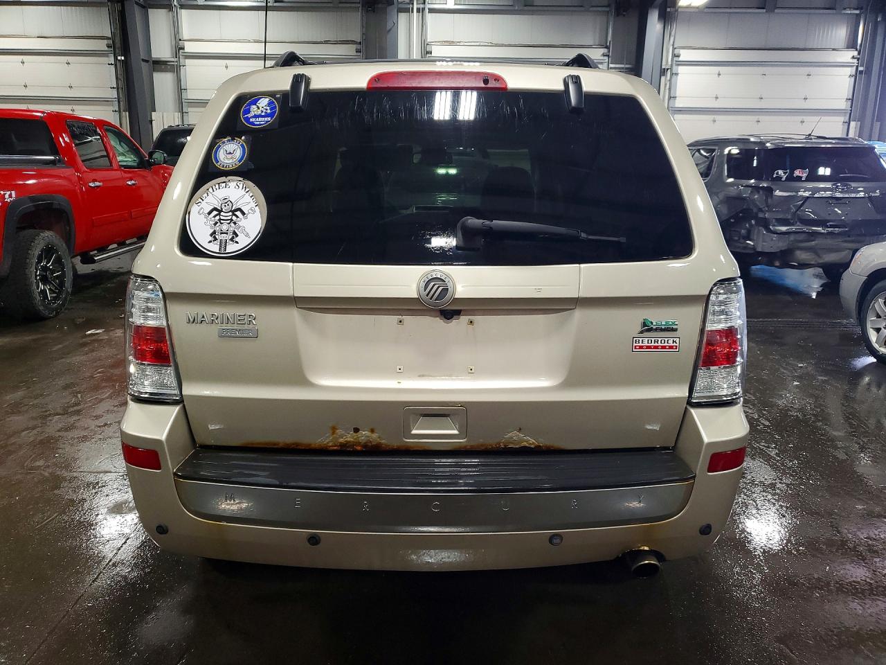 2011 Mercury Mariner Premier Желто-коричневый vin: 4M2CN9HGXBKJ03447