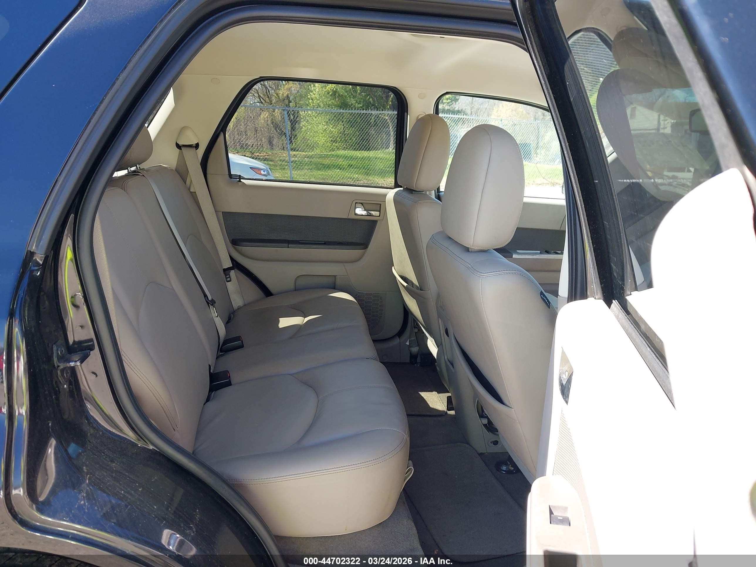 2009 Mercury Mariner Hybrid   Black vin: 4M2CU29339KJ01538