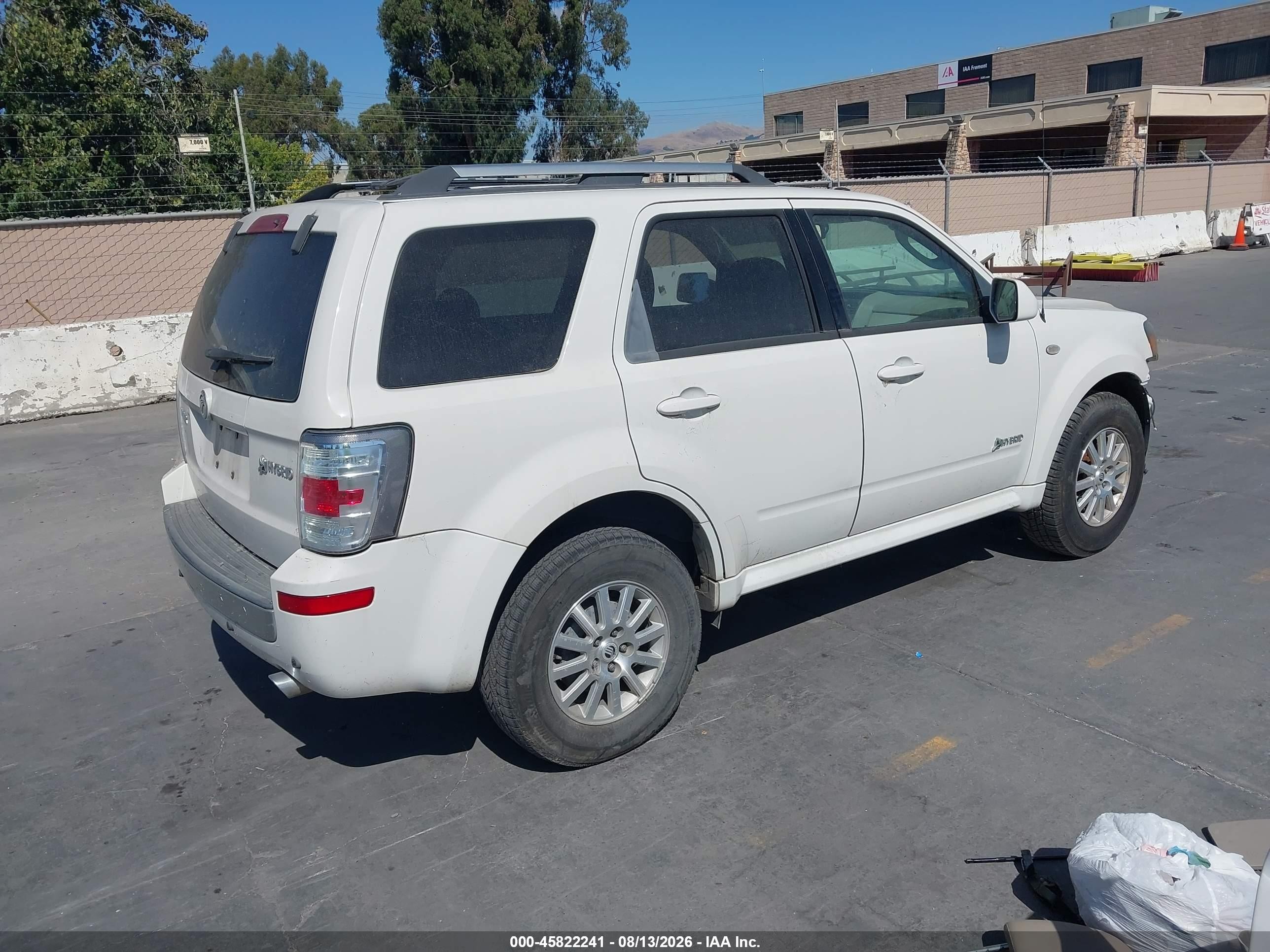 2009 Mercury Mariner Hybrid   White vin: 4M2CU29369KJ09763