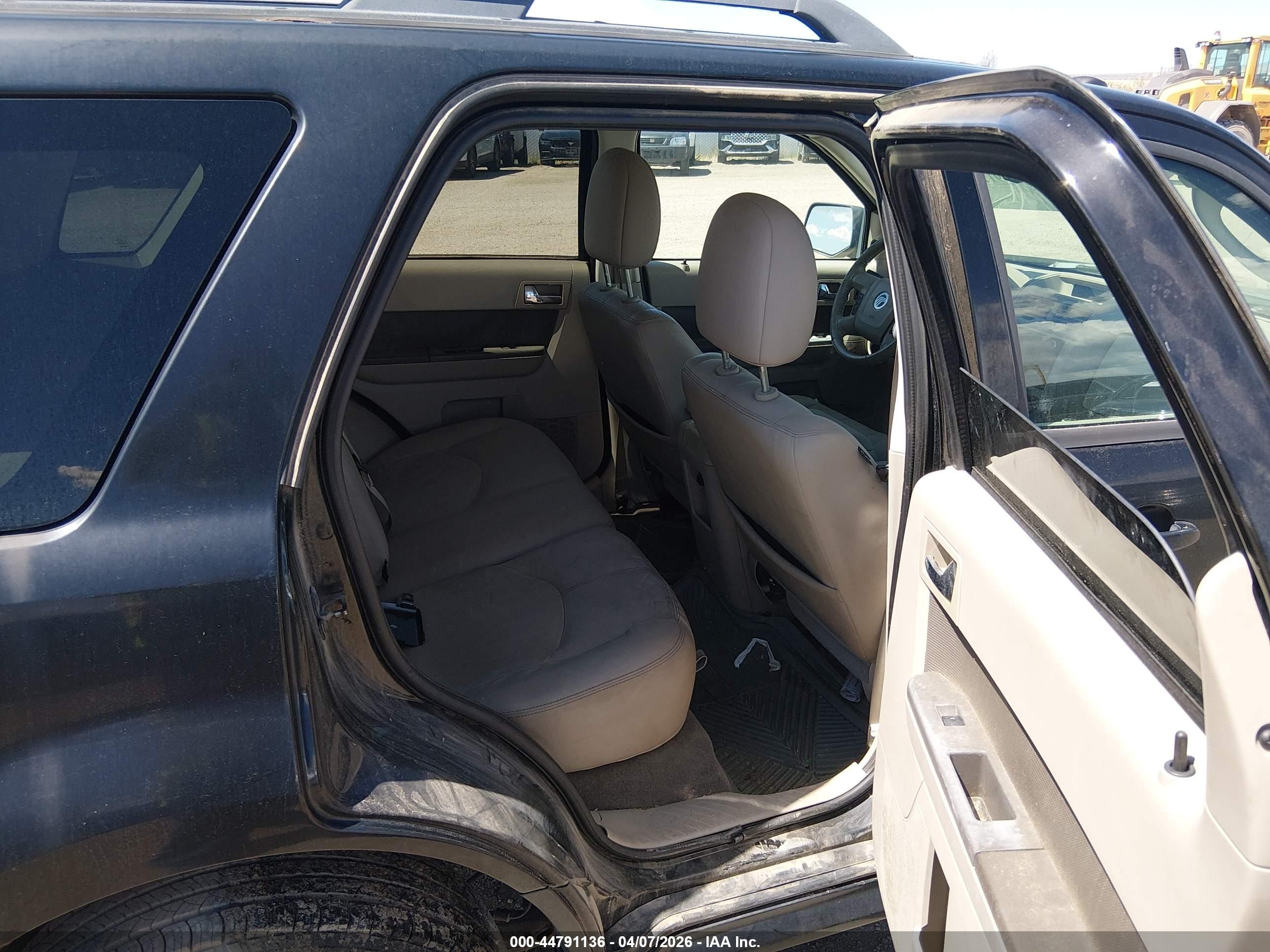 2009 Mercury Mariner Hybrid   Black vin: 4M2CU293X9KJ00886