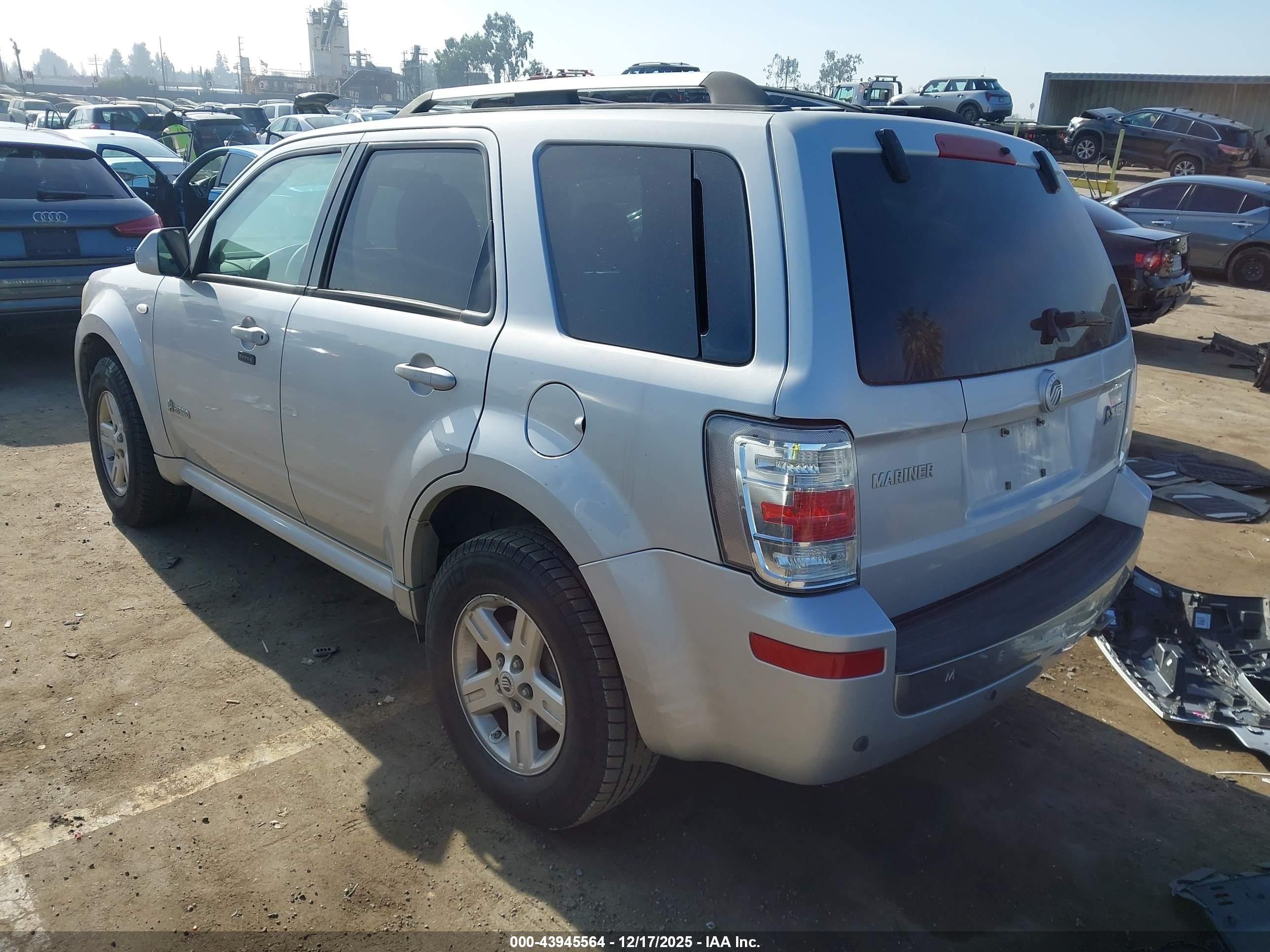 2009 Mercury Mariner Hybrid   Silver vin: 4M2CU293X9KJ20913