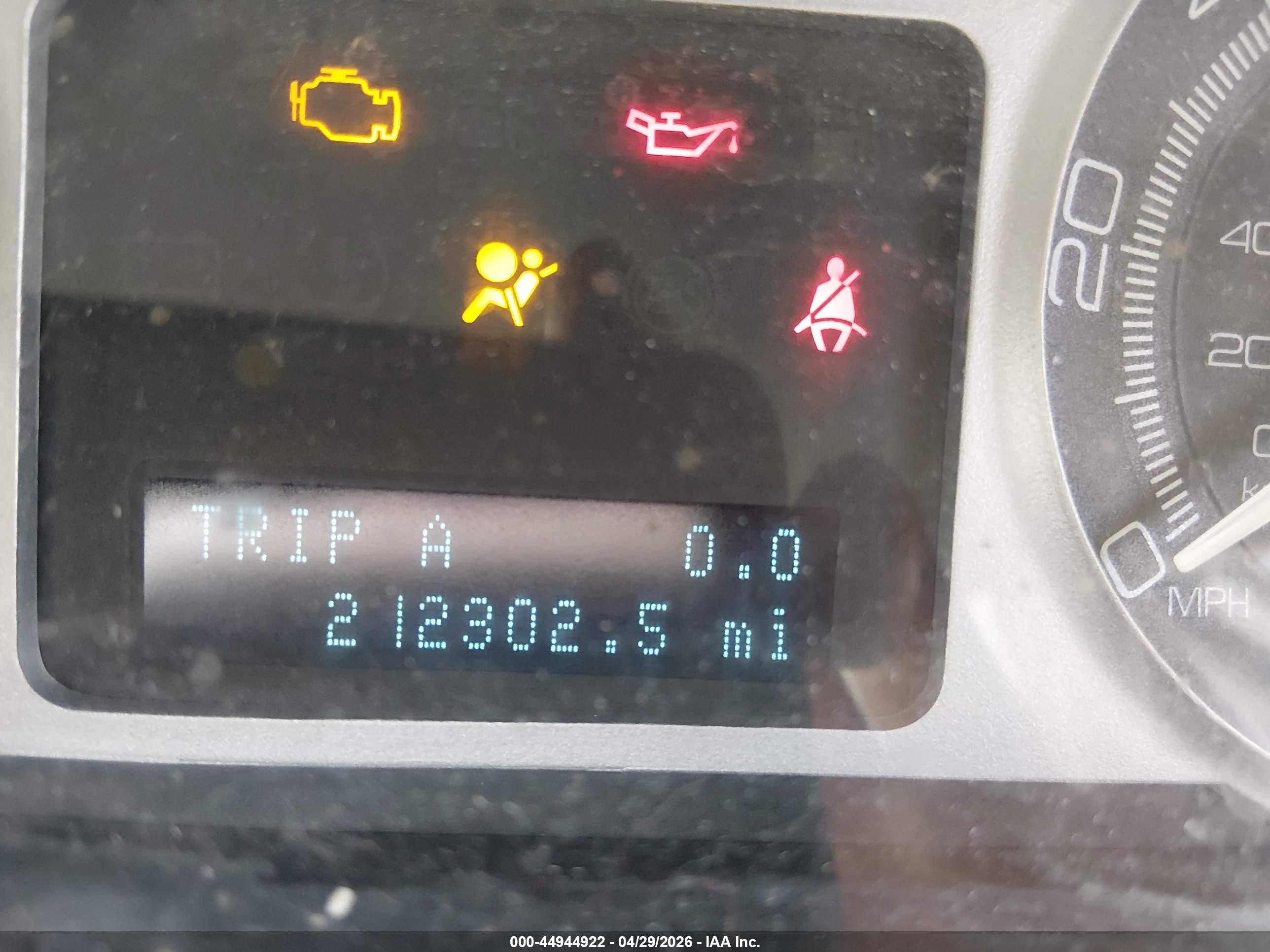 2008 Mercury Mariner Hybrid   White vin: 4M2CU29H88KJ51572