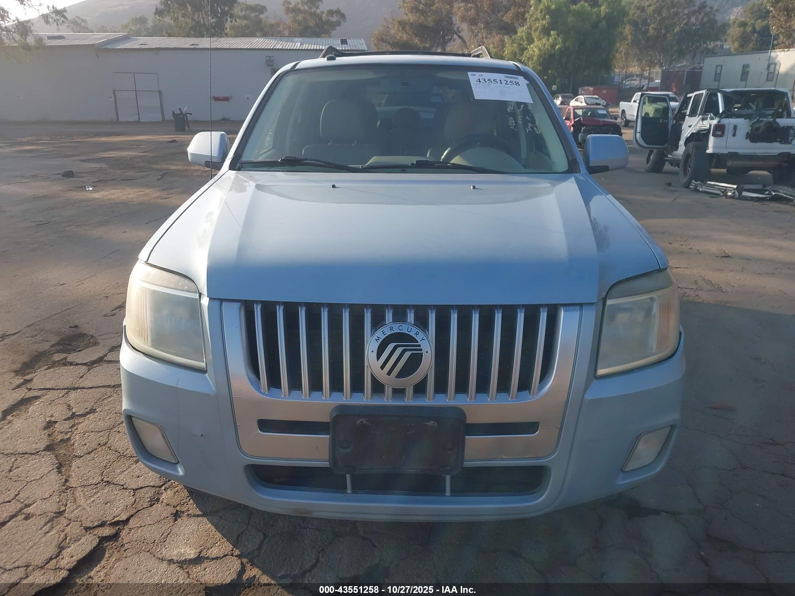 2008 Mercury Mariner Hybrid   Синий vin: 4M2CU29H88KJ52513