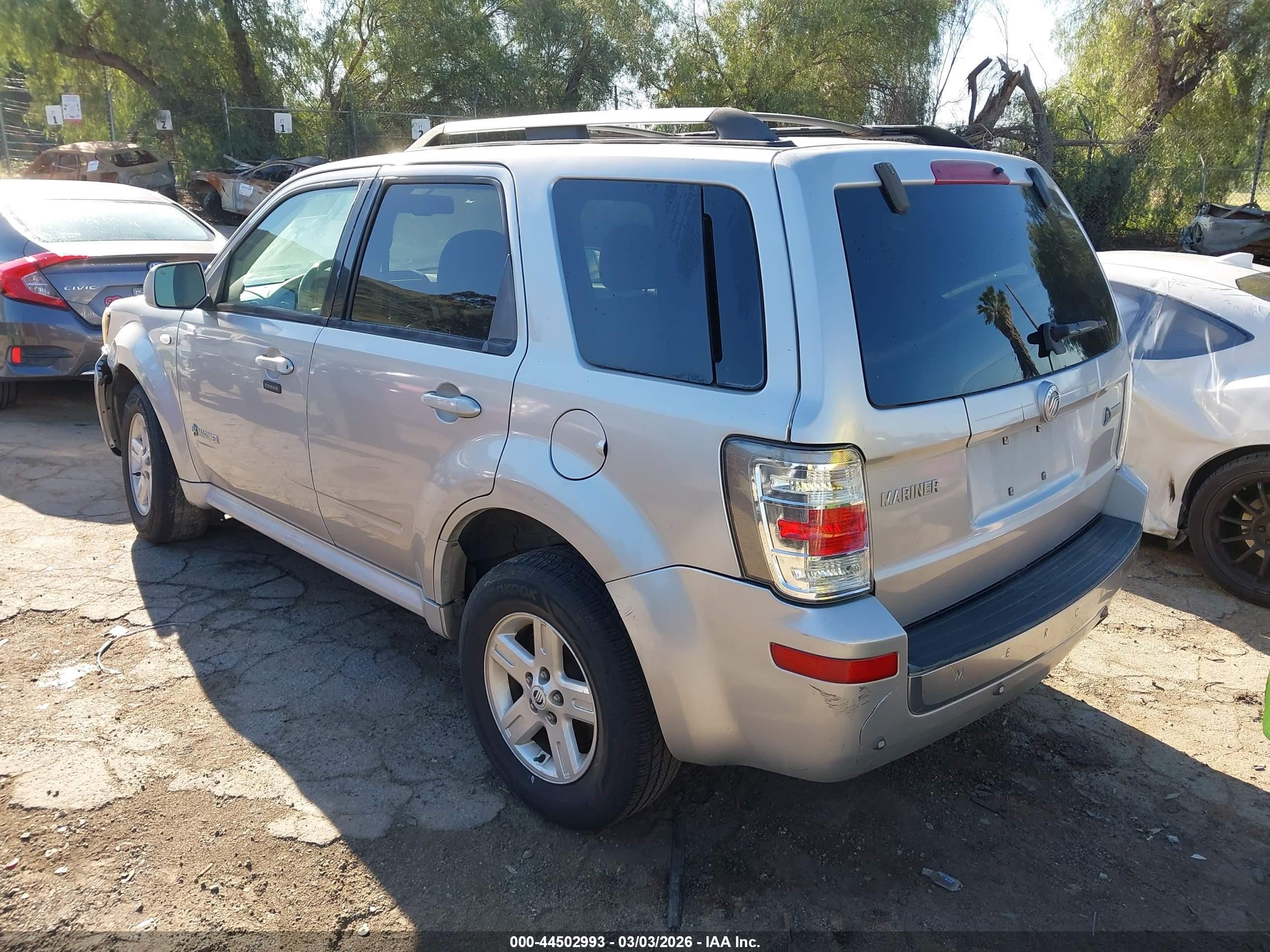 2008 Mercury Mariner Hybrid   Silver vin: 4M2CU29HX8KJ00994