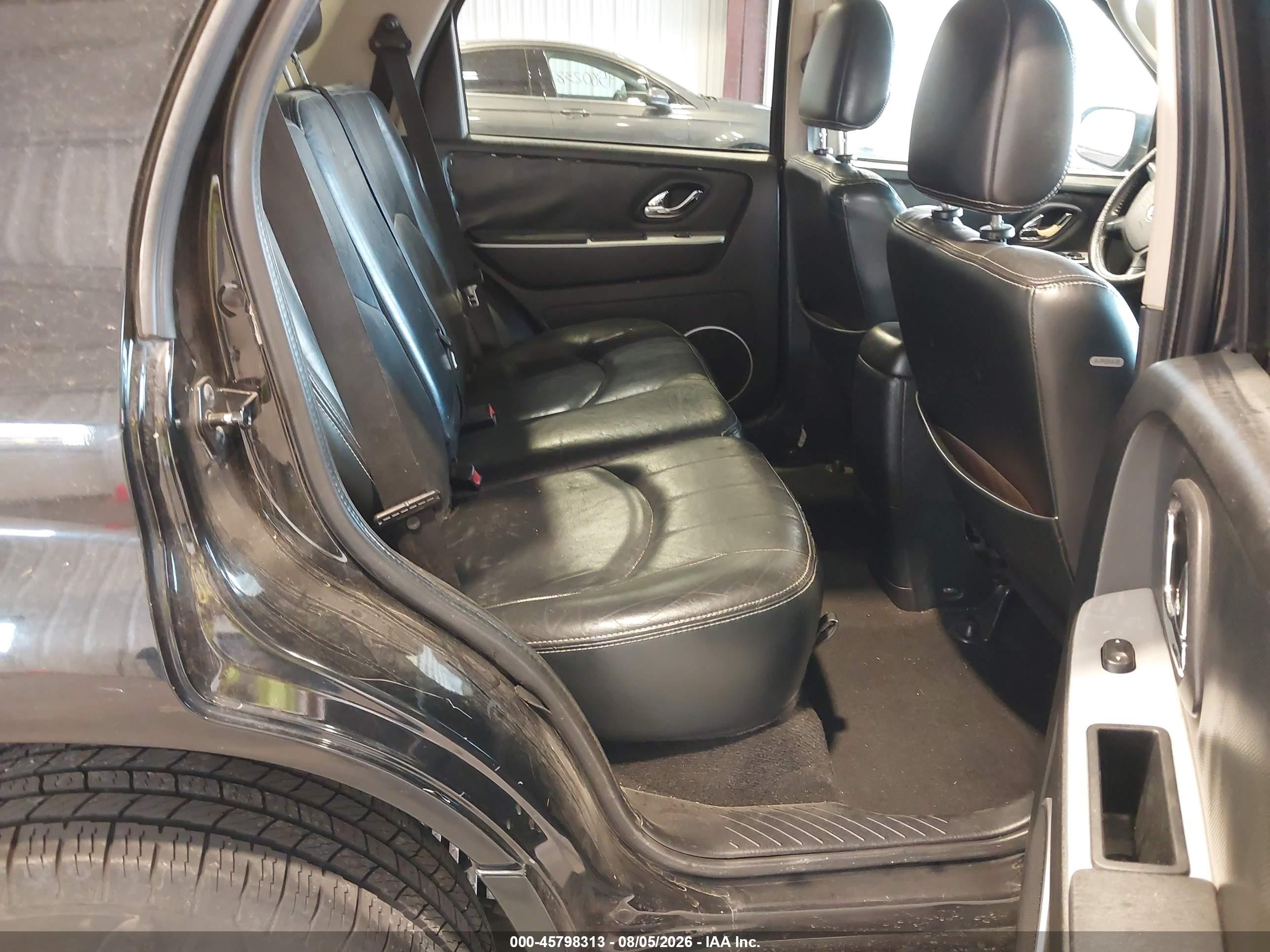 2005 Mercury Mariner Luxury/premier Black vin: 4M2CU57125DJ13486