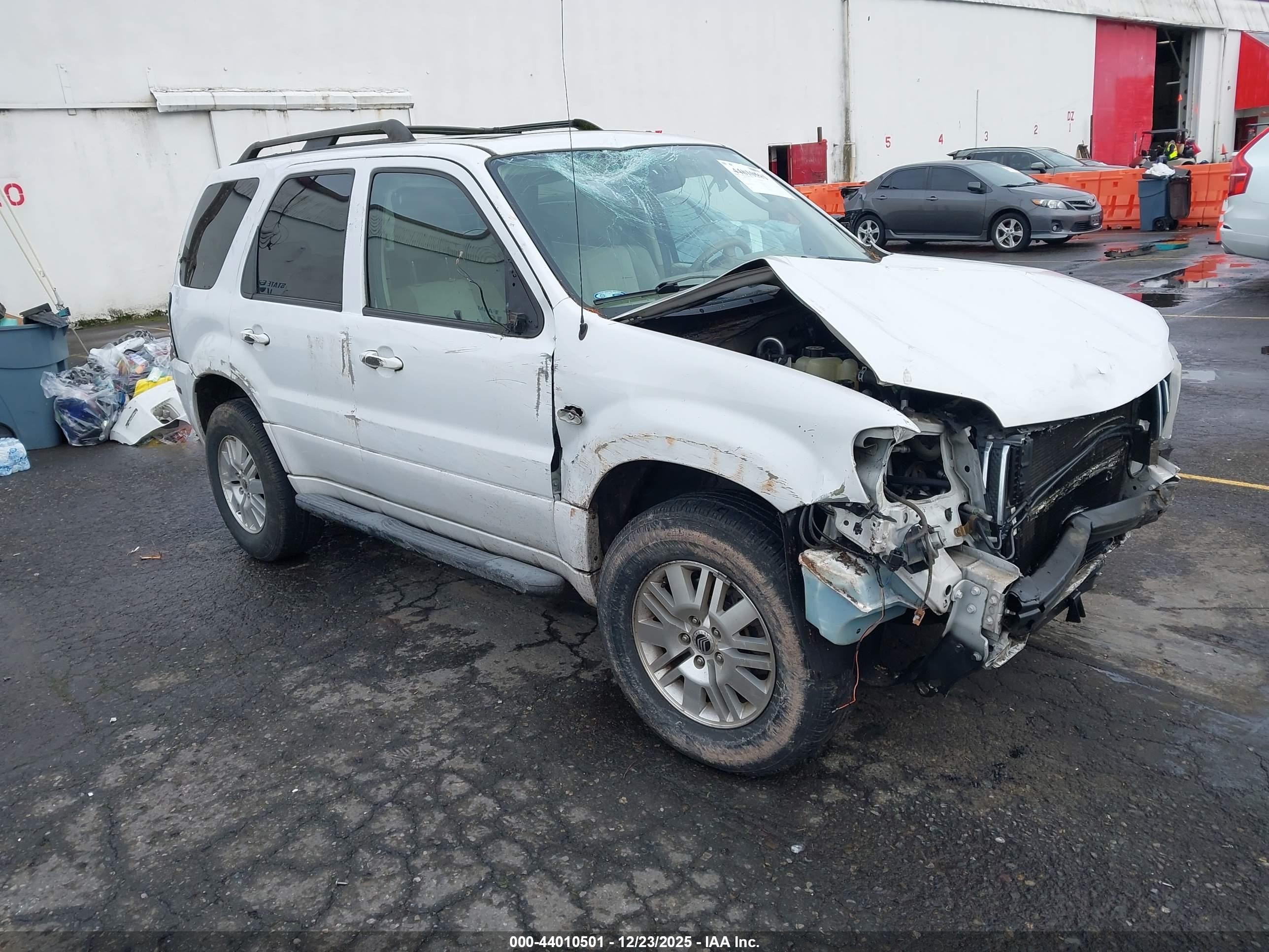 4M2CU57125DJ24987