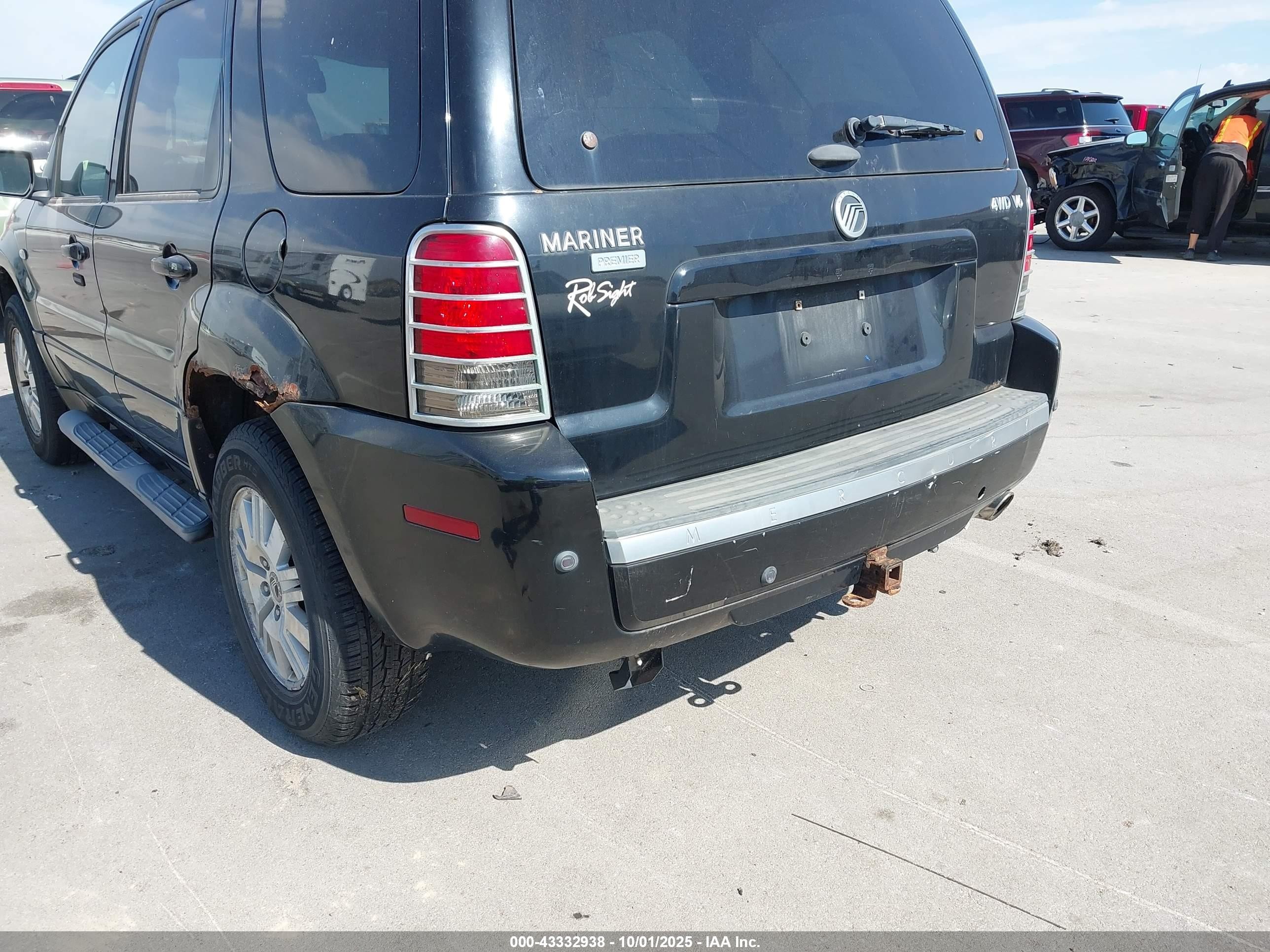 2006 Mercury Mariner Luxury/premier Black vin: 4M2CU57156KJ07646