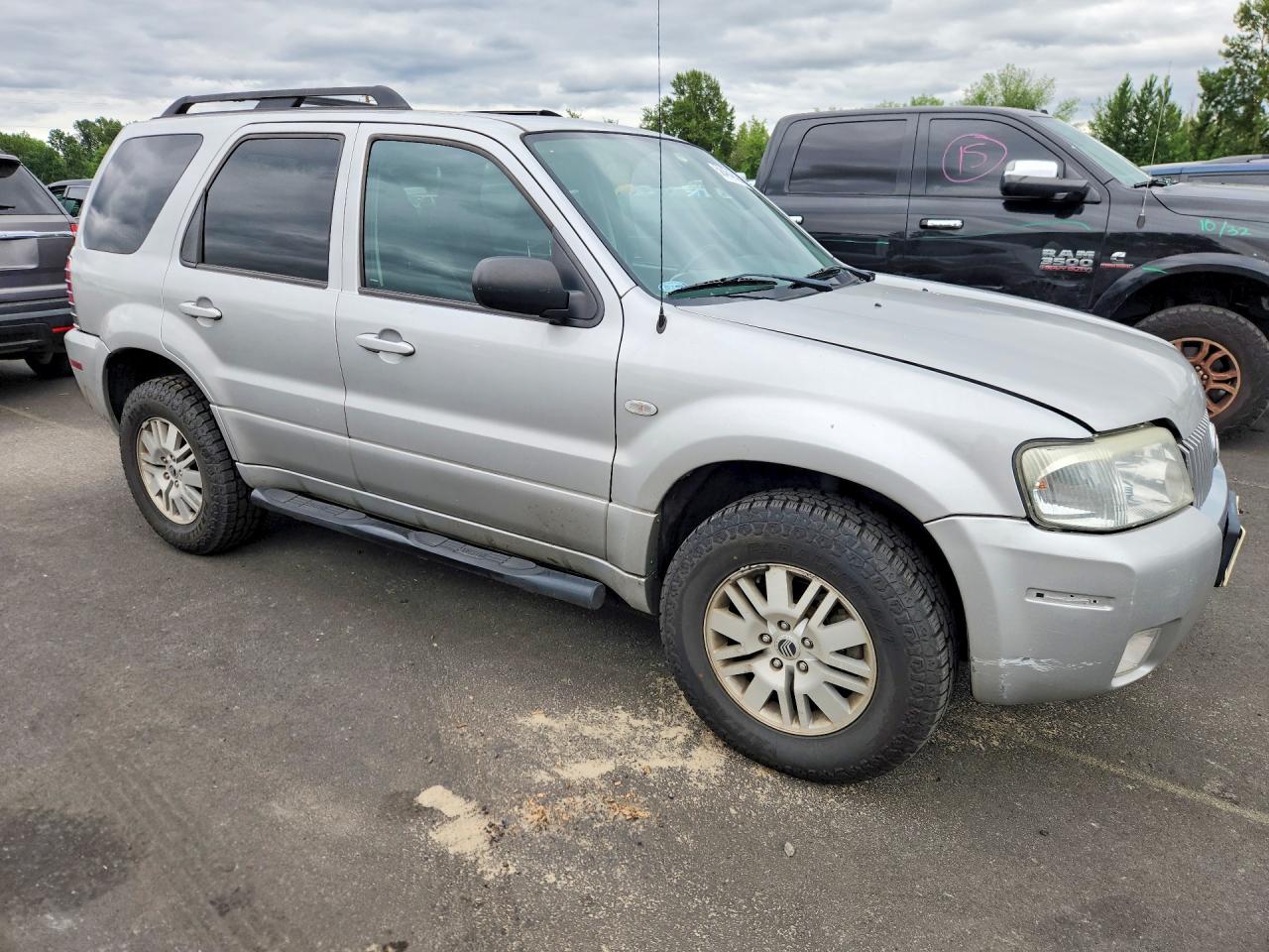 2006 Mercury Mariner Silver vin: 4M2CU57196KJ02840