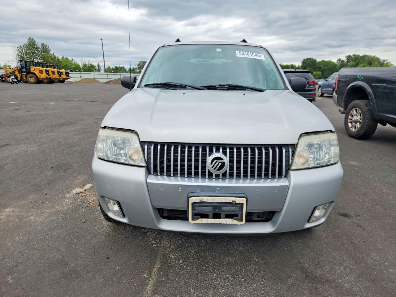 2006 Mercury Mariner Silver vin: 4M2CU57196KJ02840