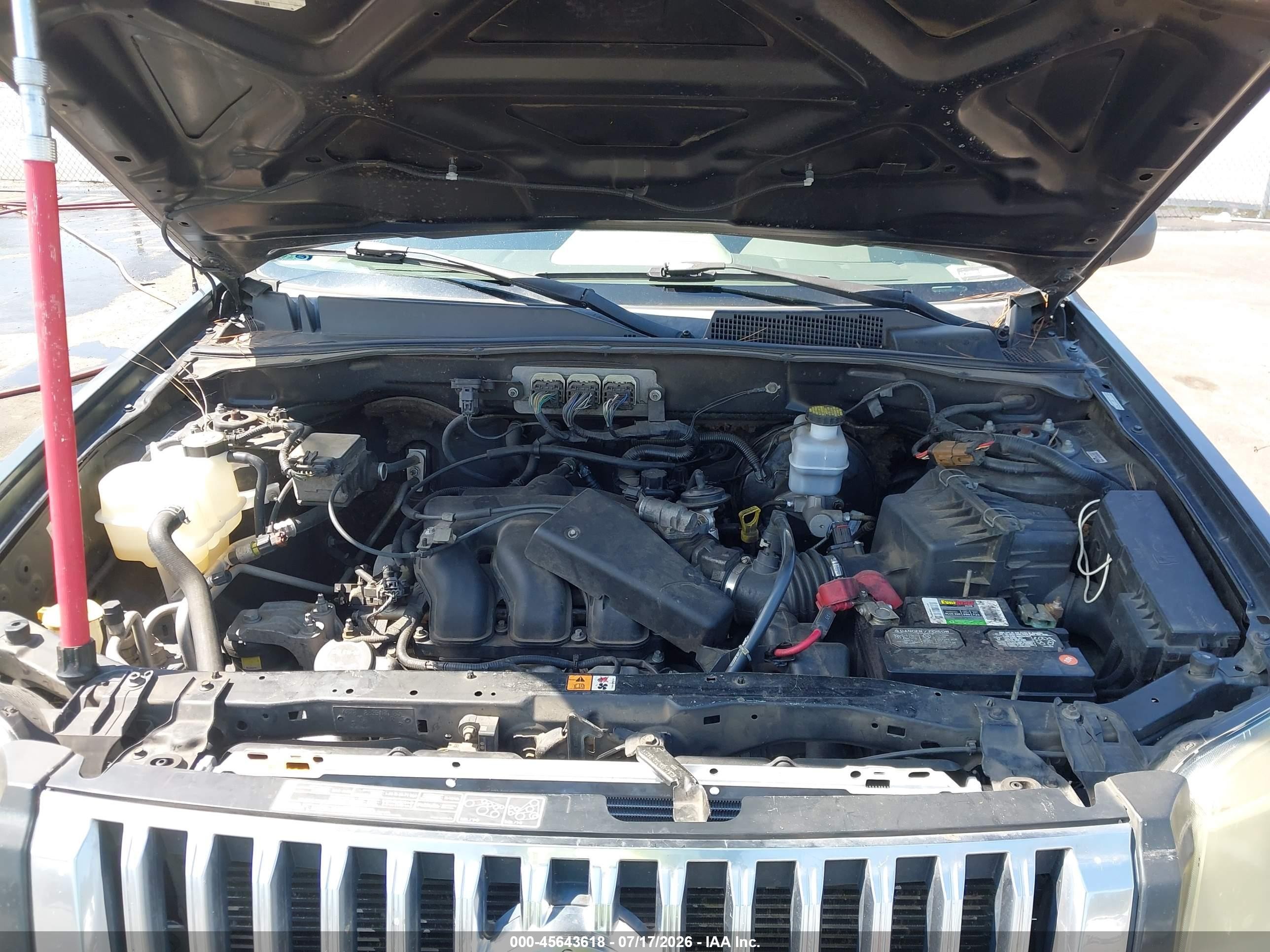 2008 Mercury Mariner V6 Серый vin: 4M2CU81118KJ47672