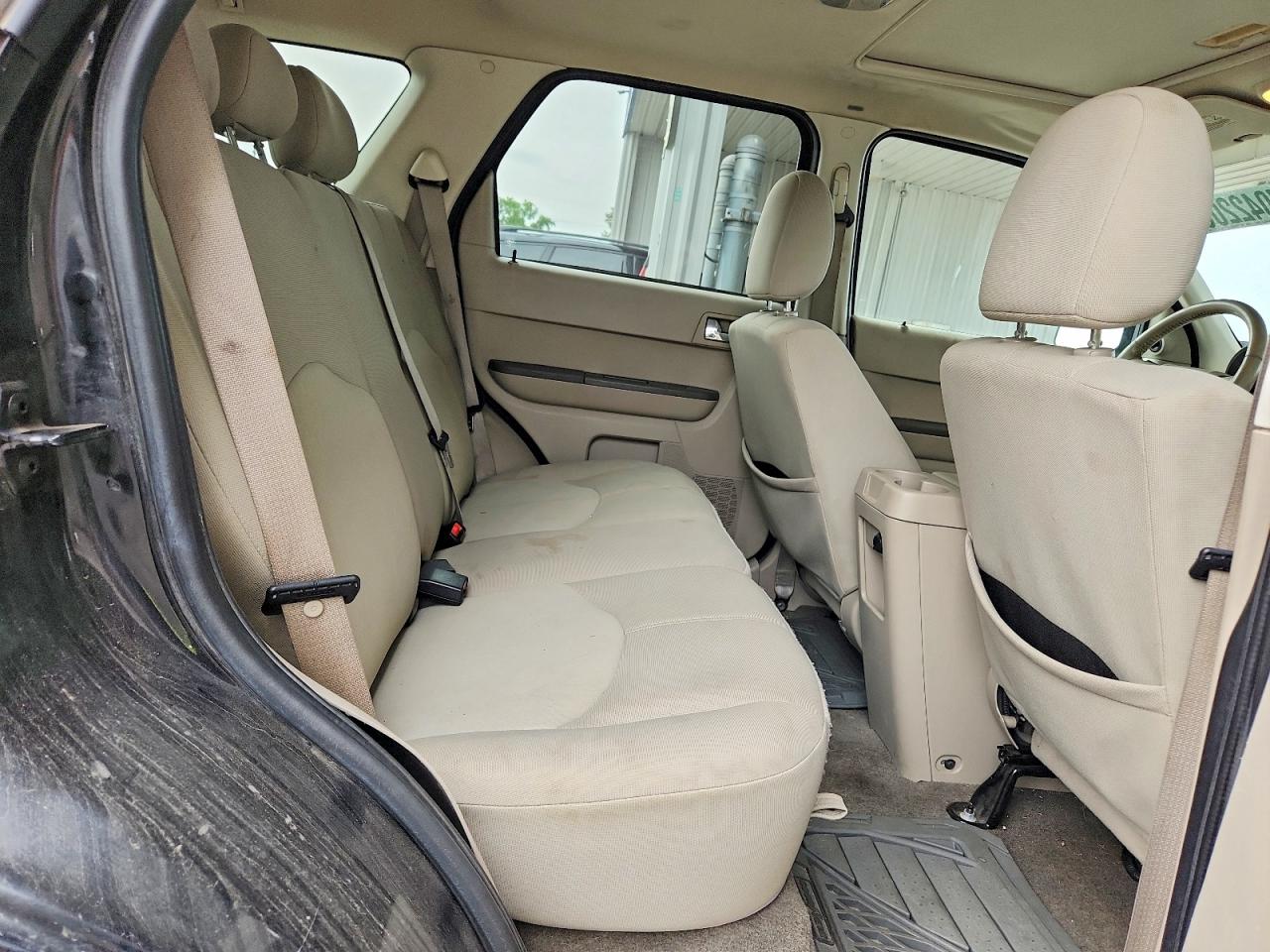 2008 Mercury Mariner Black vin: 4M2CU81148KJ12043