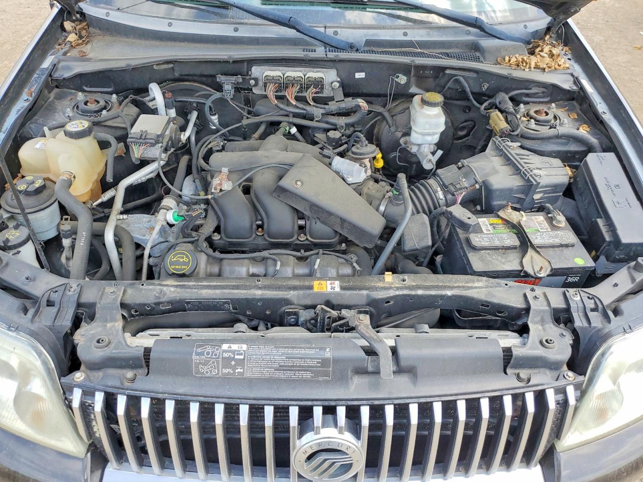 2007 Mercury Mariner Luxury Gray vin: 4M2CU81177KJ04100