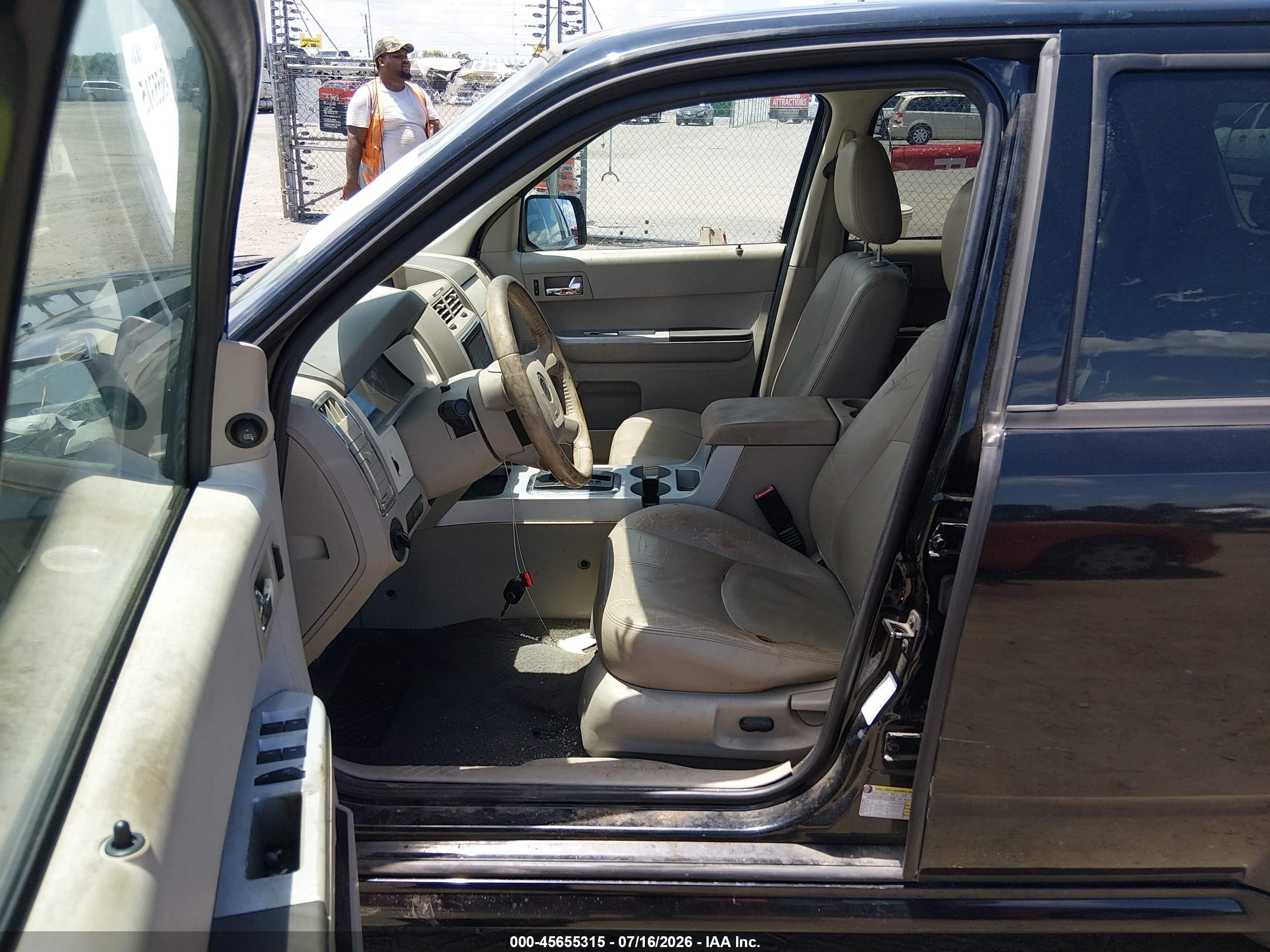 2008 Mercury Mariner V6 Black vin: 4M2CU81178KJ13879