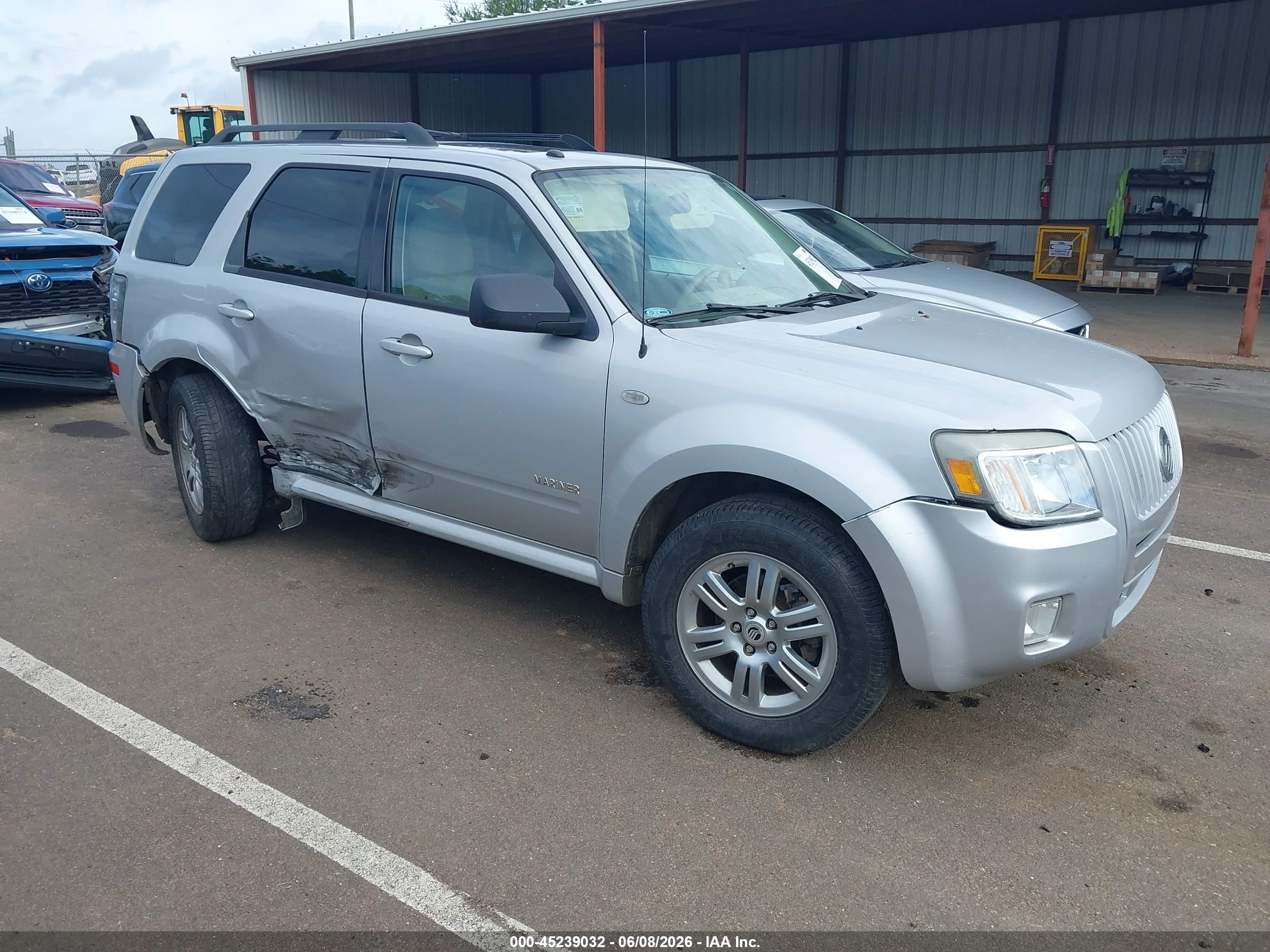 2008 Mercury Mariner V6 Silver vin: 4M2CU81198KJ32398