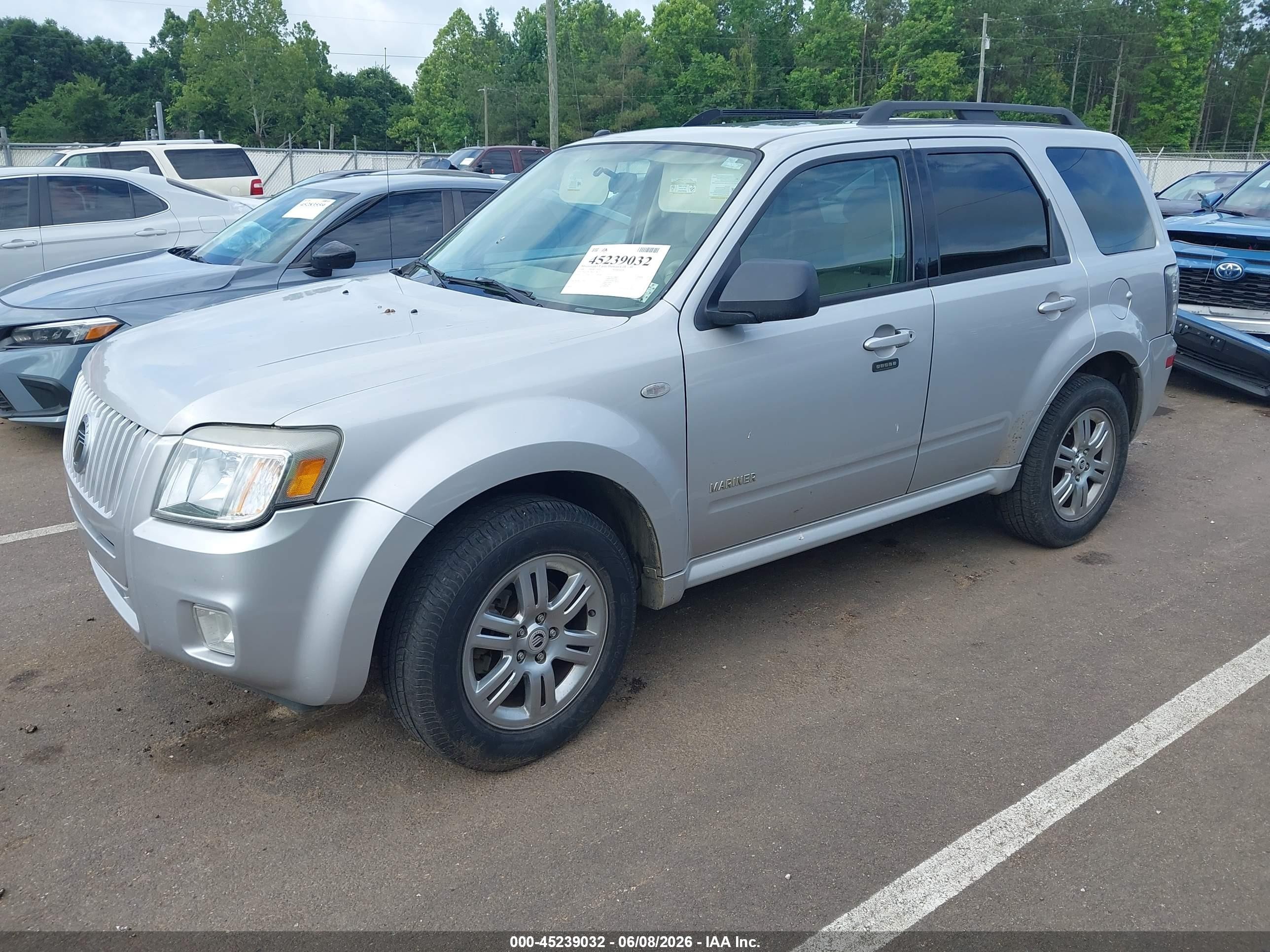 2008 Mercury Mariner V6 Silver vin: 4M2CU81198KJ32398