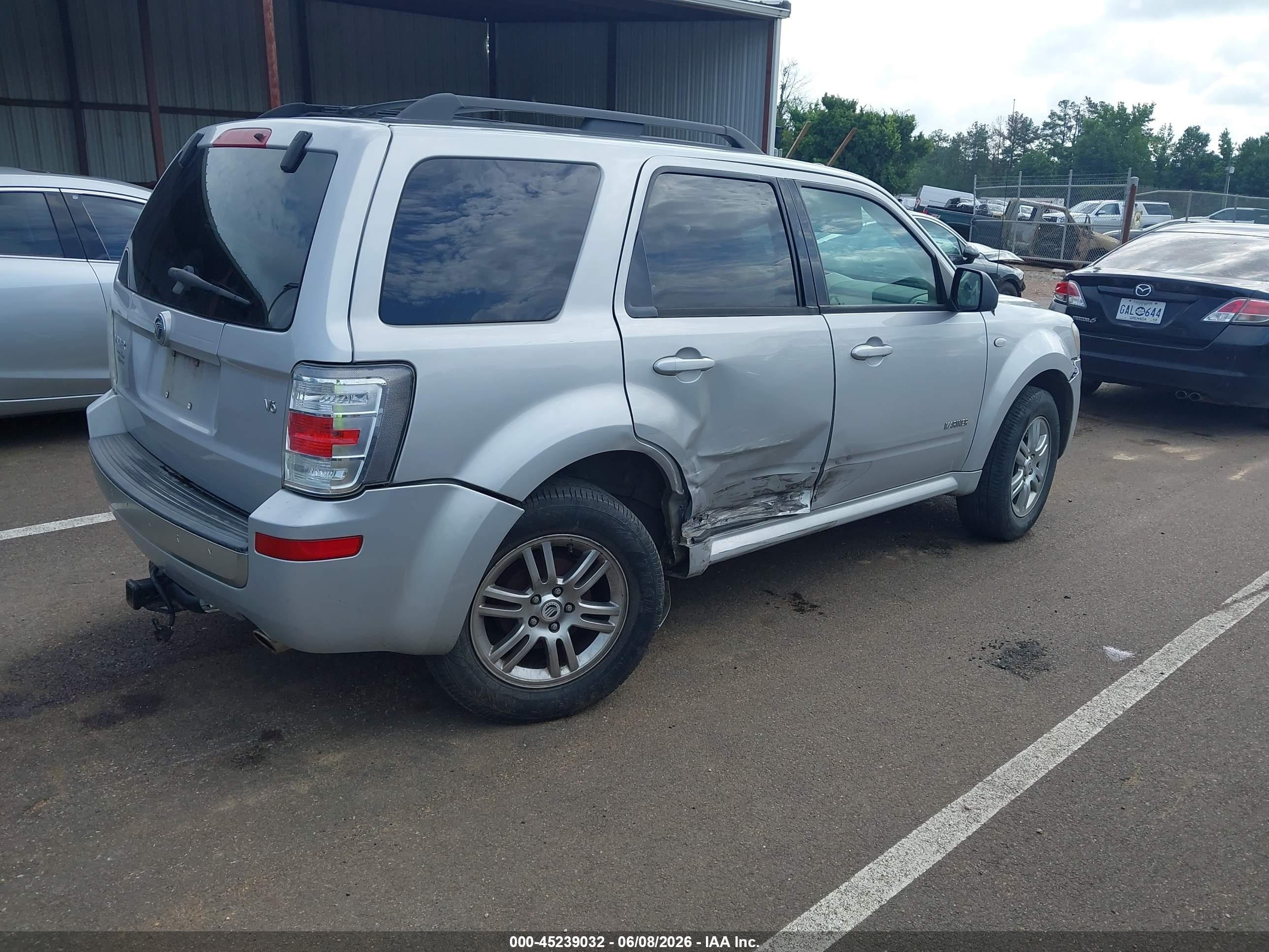 2008 Mercury Mariner V6 Silver vin: 4M2CU81198KJ32398