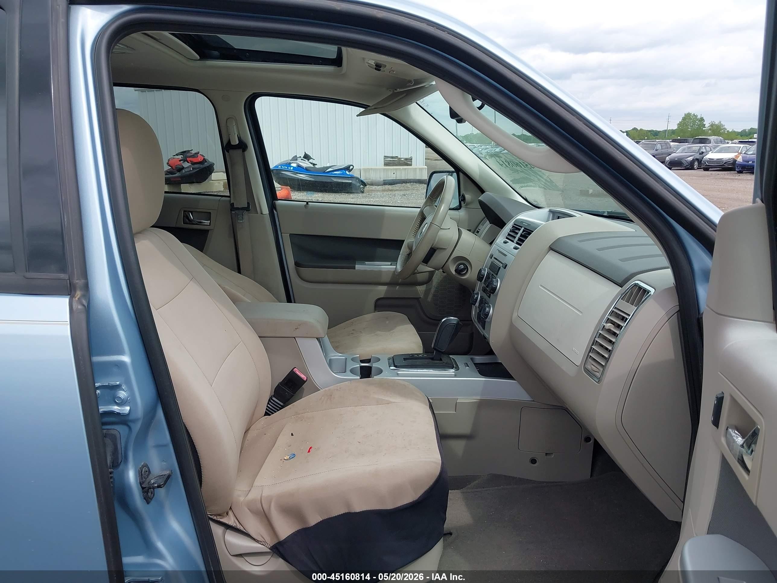 2009 Mercury Mariner I4 Light Blue vin: 4M2CU81759KJ18049