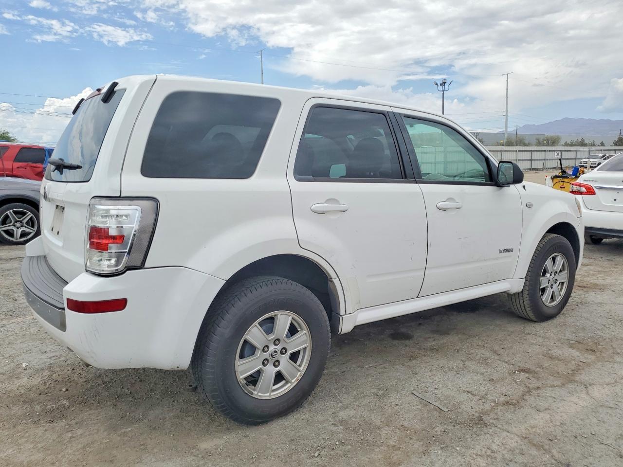 2008 Mercury Mariner White vin: 4M2CU81Z58KJ47969