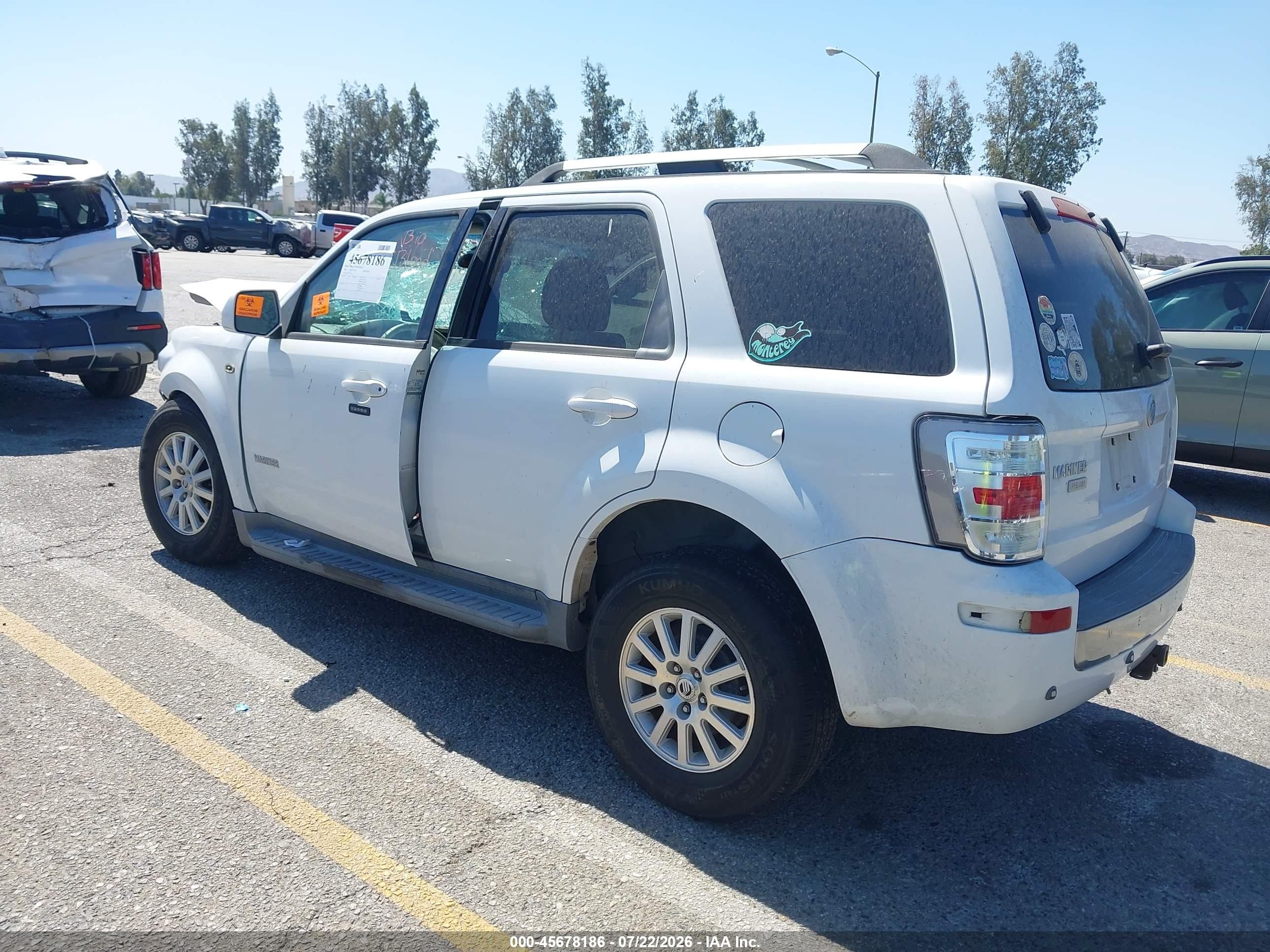 2008 Mercury Mariner Premier White vin: 4M2CU87138KJ12414