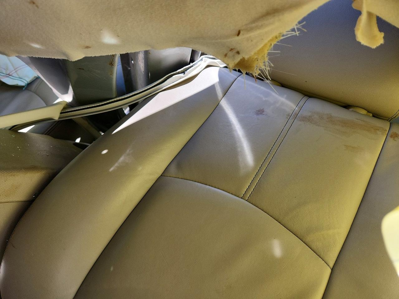 2008 Mercury Mariner Premier Silver vin: 4M2CU87148KJ19260