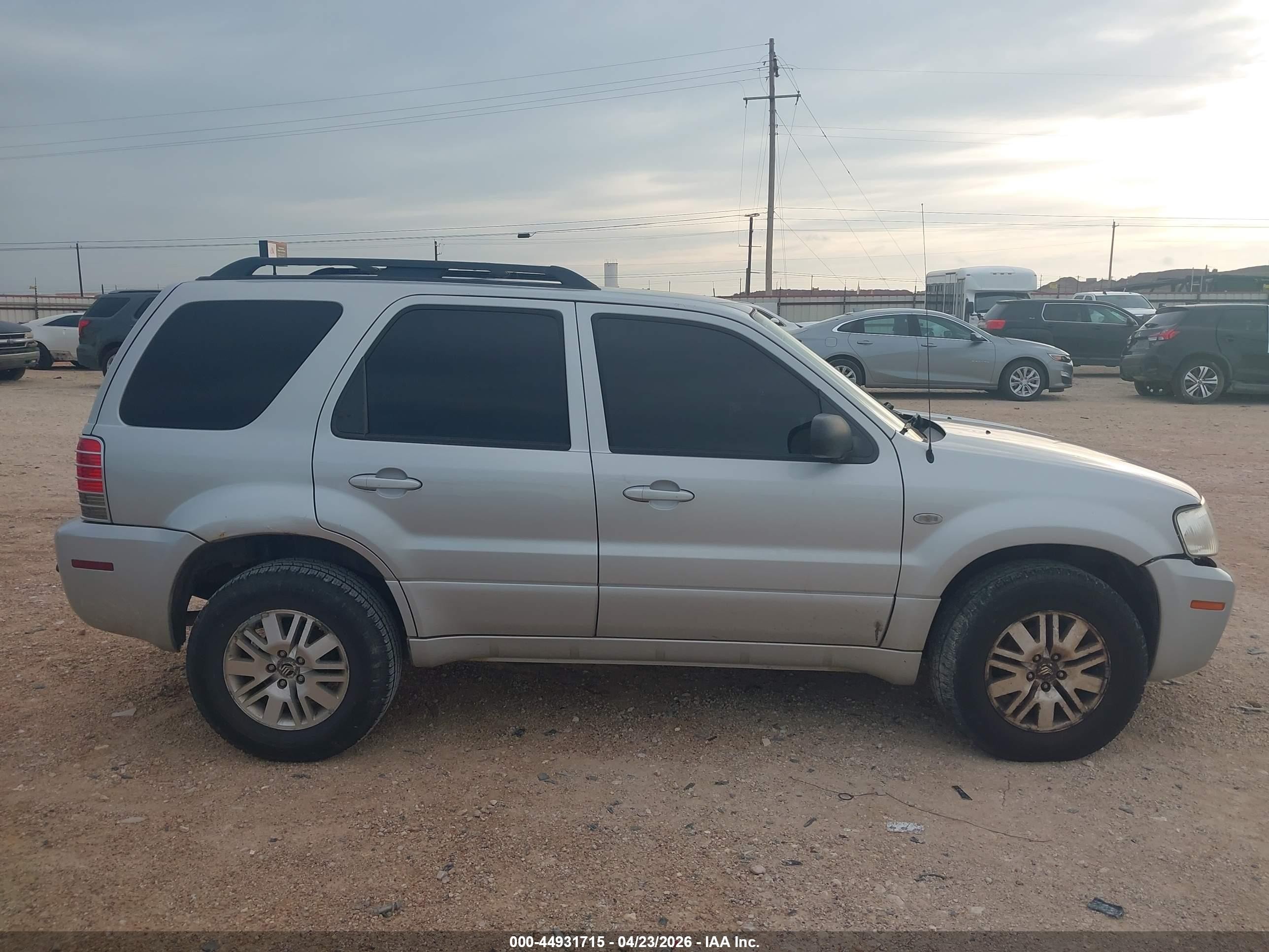 2007 Mercury Mariner Premier Silver vin: 4M2CU87157KJ02059