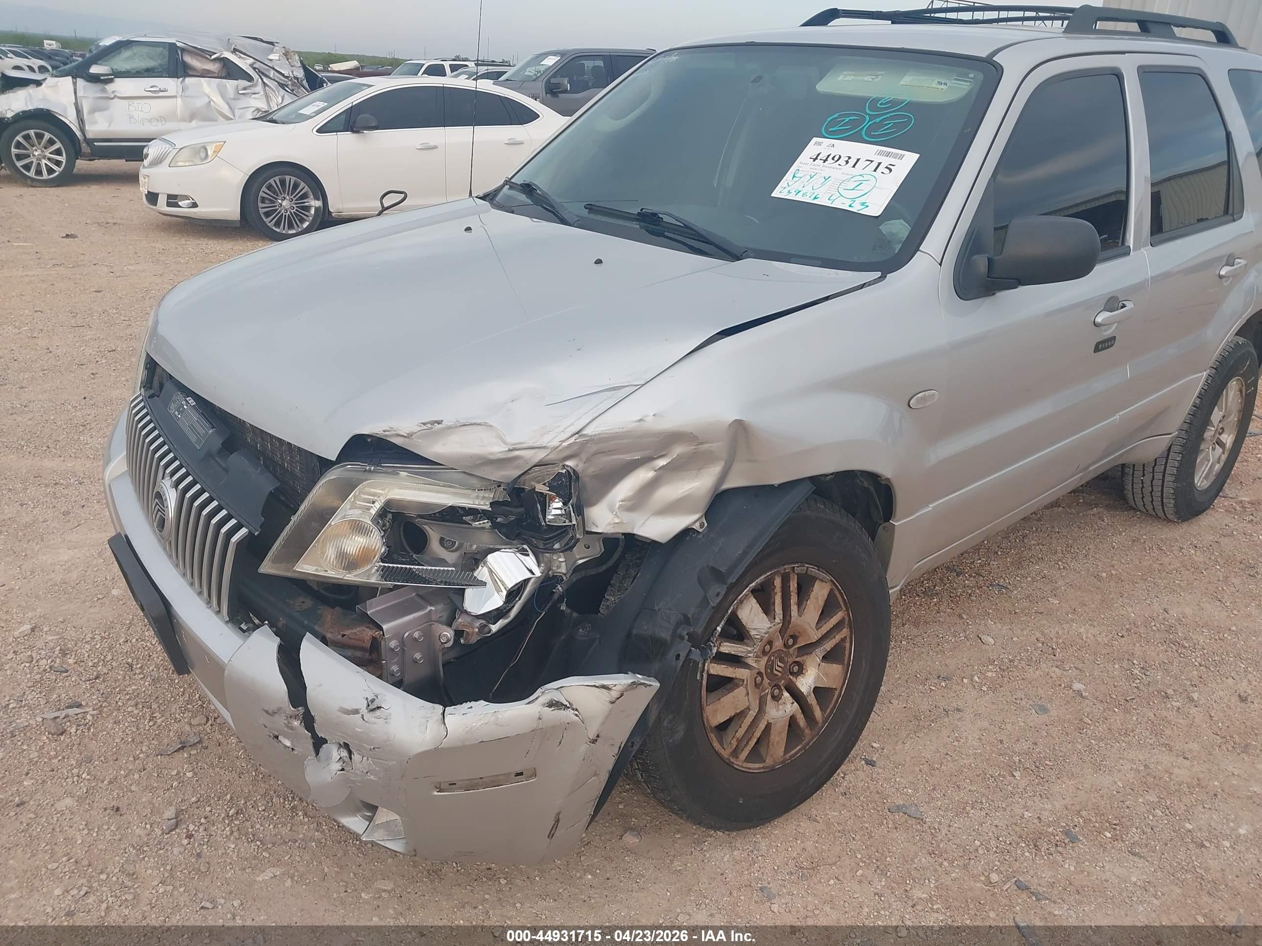 2007 Mercury Mariner Premier Silver vin: 4M2CU87157KJ02059
