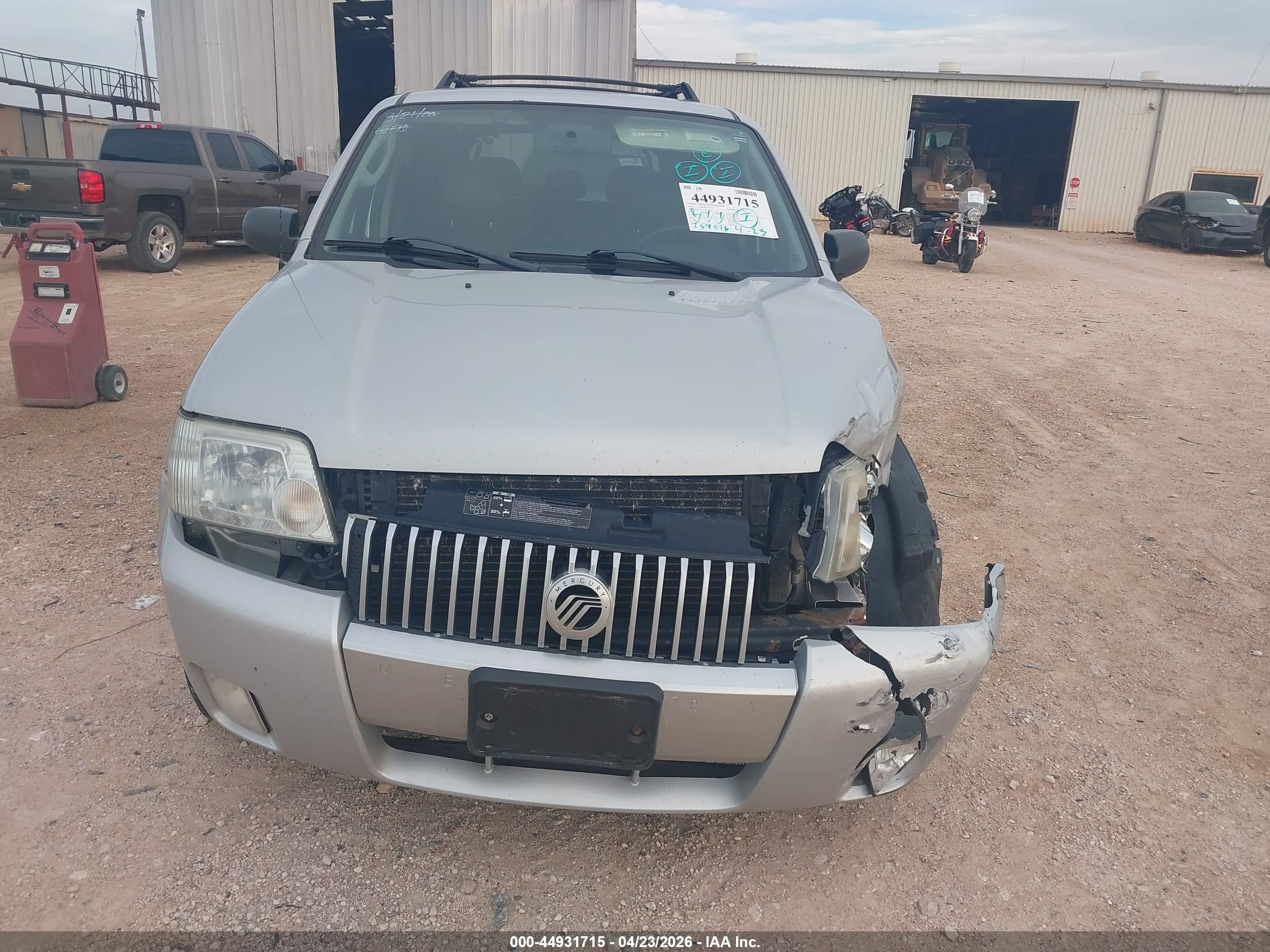 2007 Mercury Mariner Premier Silver vin: 4M2CU87157KJ02059