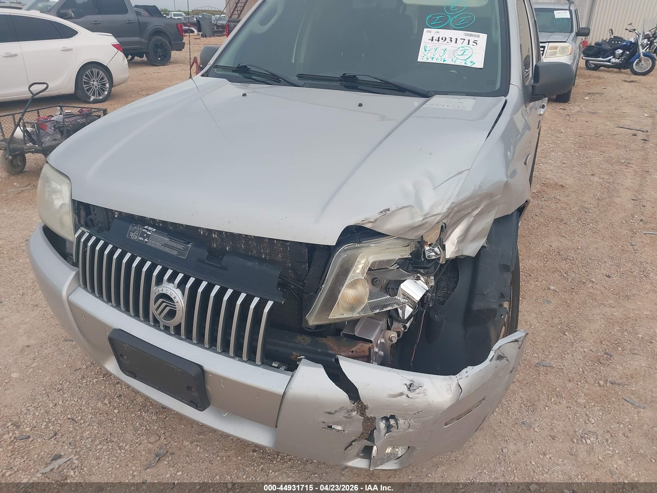 2007 Mercury Mariner Premier Silver vin: 4M2CU87157KJ02059