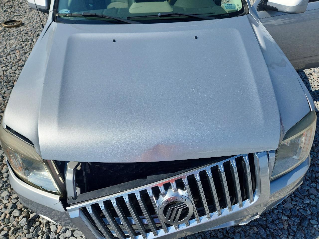 2008 Mercury Mariner Premier Silver vin: 4M2CU87158KJ16979