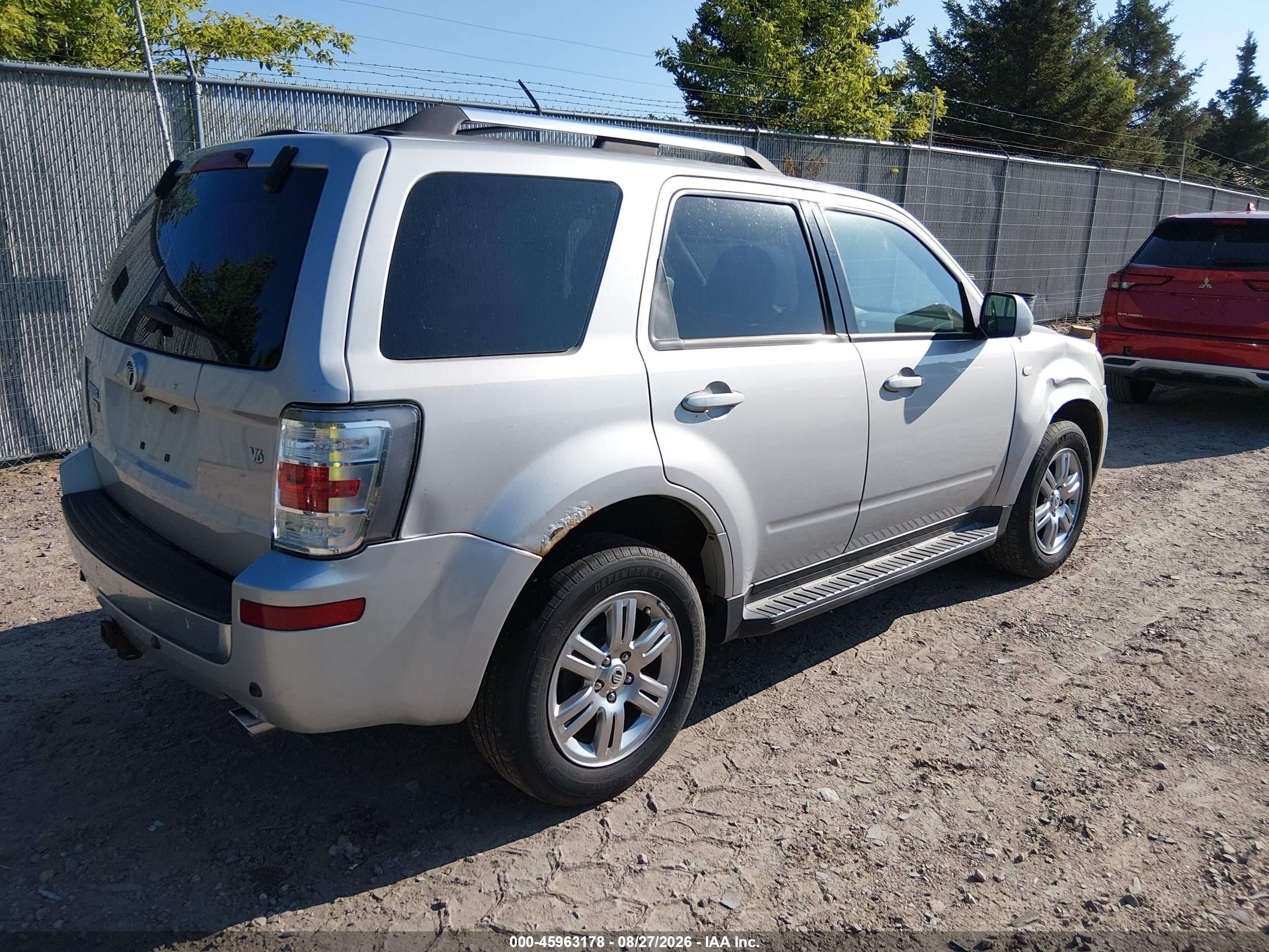 2008 Mercury Mariner Premier Silver vin: 4M2CU87158KJ52784
