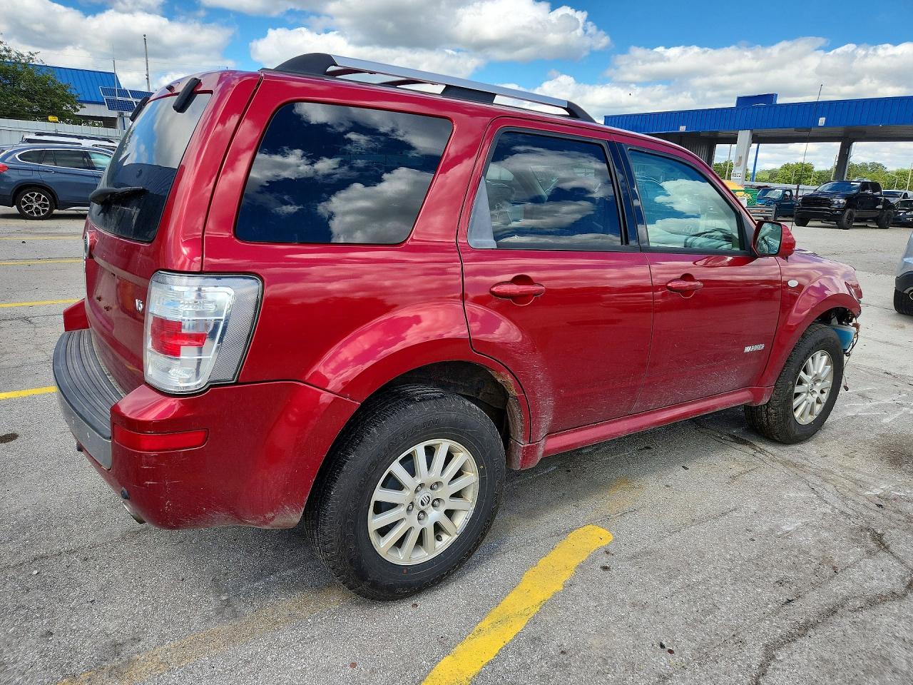 2008 Mercury Mariner Premier Maroon vin: 4M2CU87178KJ27868
