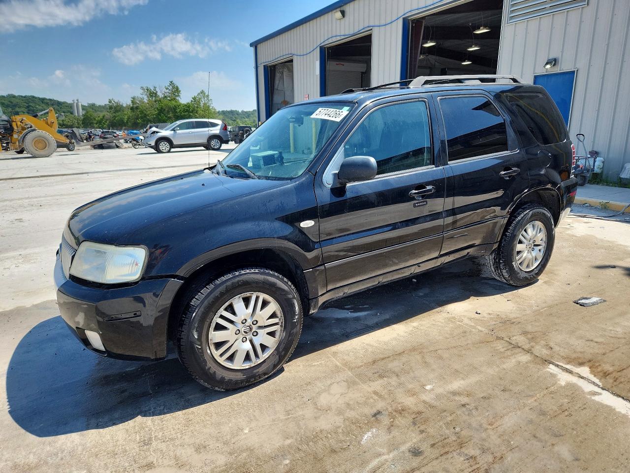 4M2CU87197KJ18085