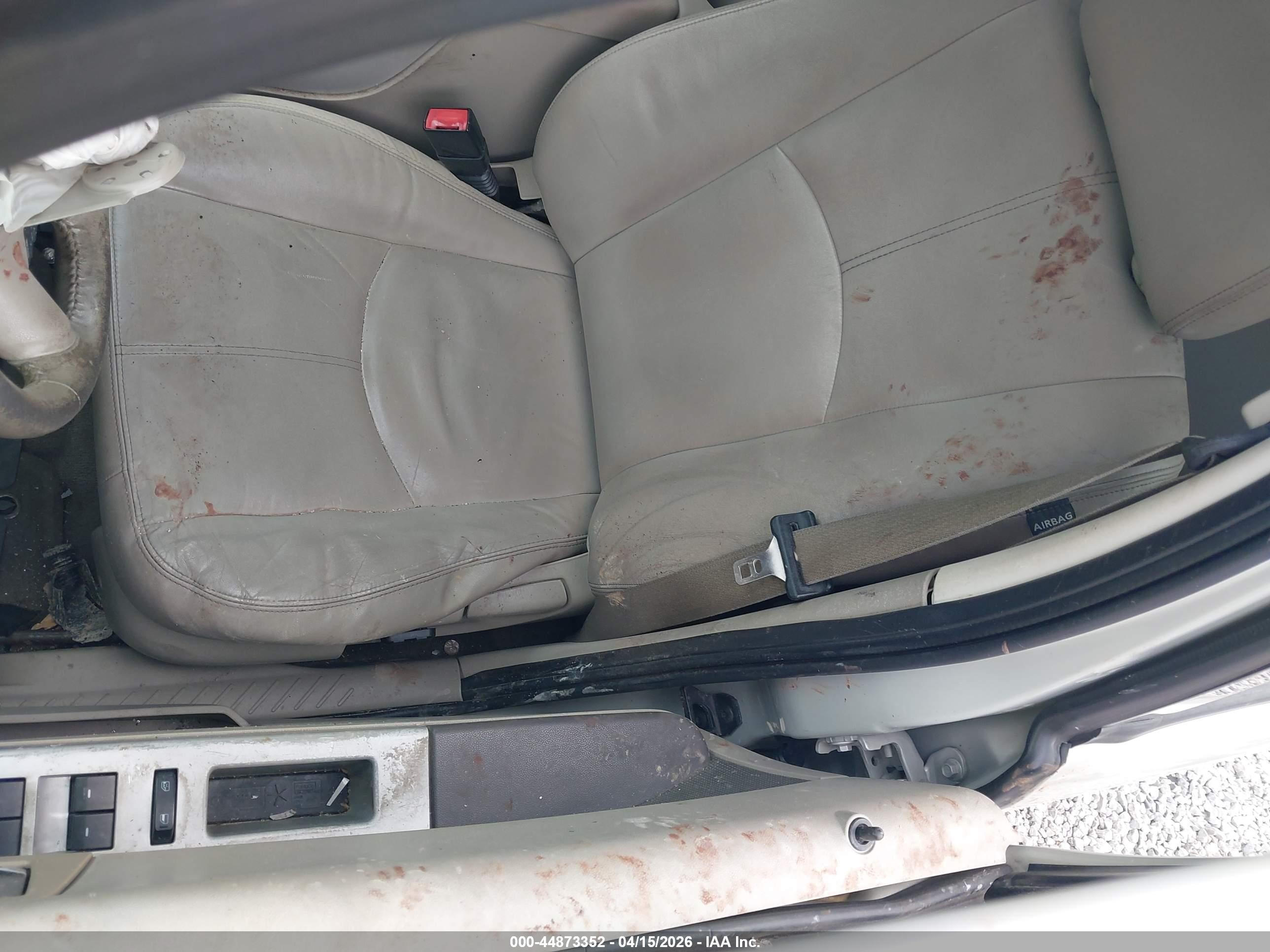 2009 Mercury Mariner Premier Cream vin: 4M2CU87759KJ06488