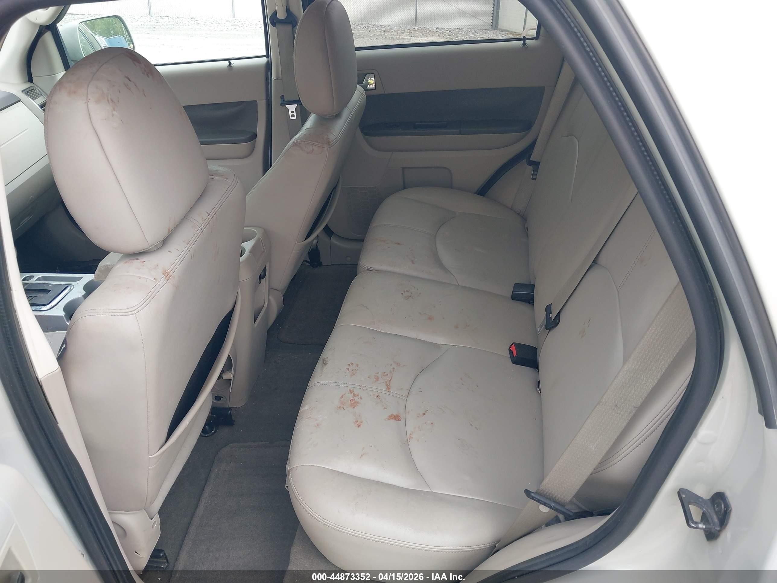 2009 Mercury Mariner Premier Cream vin: 4M2CU87759KJ06488