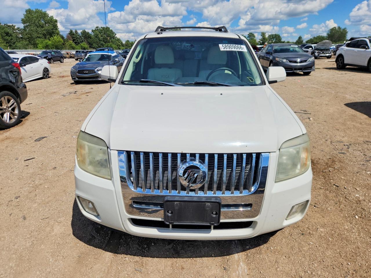 2009 Mercury Mariner Premier White vin: 4M2CU87G19KJ07203
